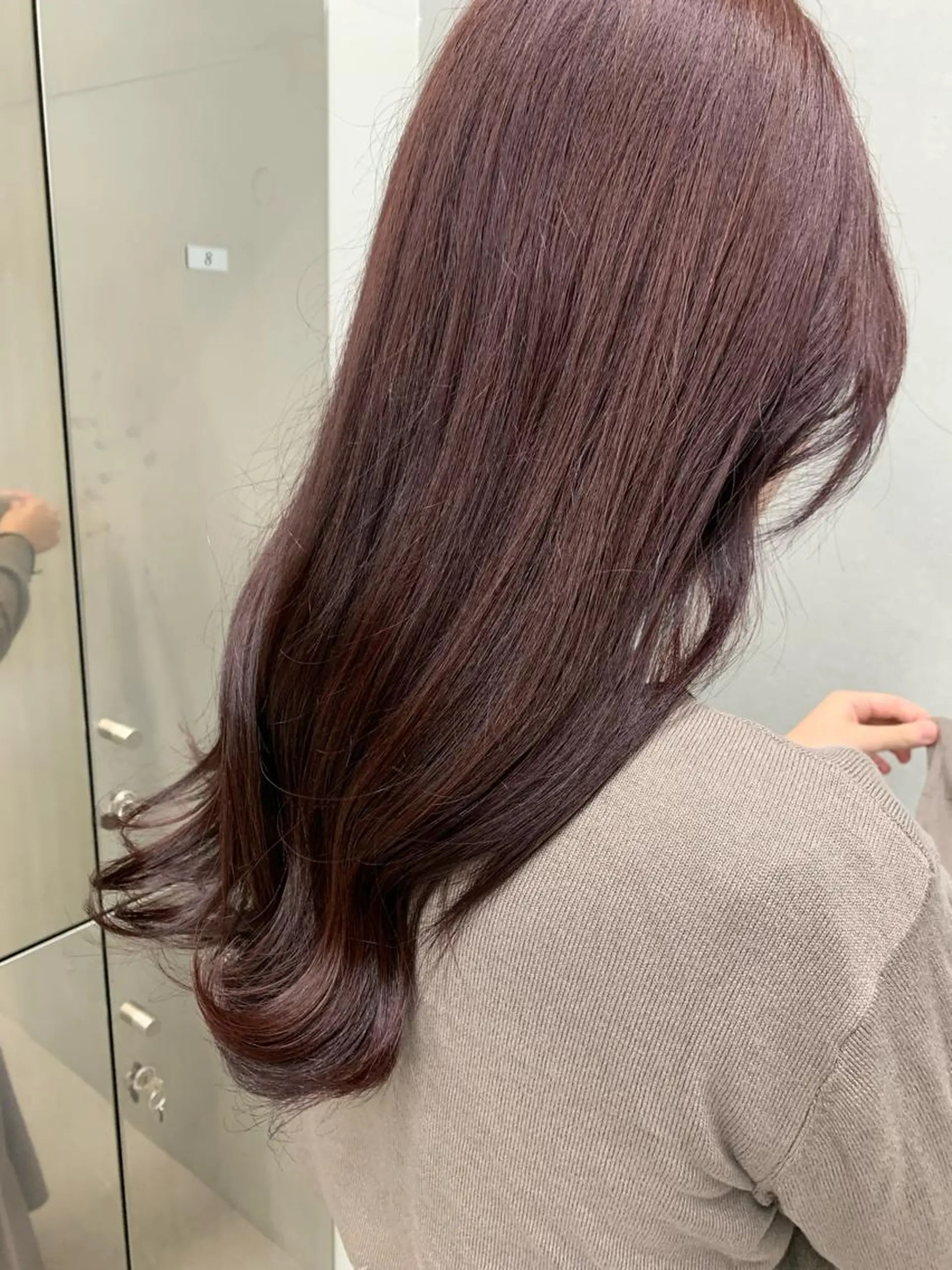 ロング io NANAのヘアスタイル