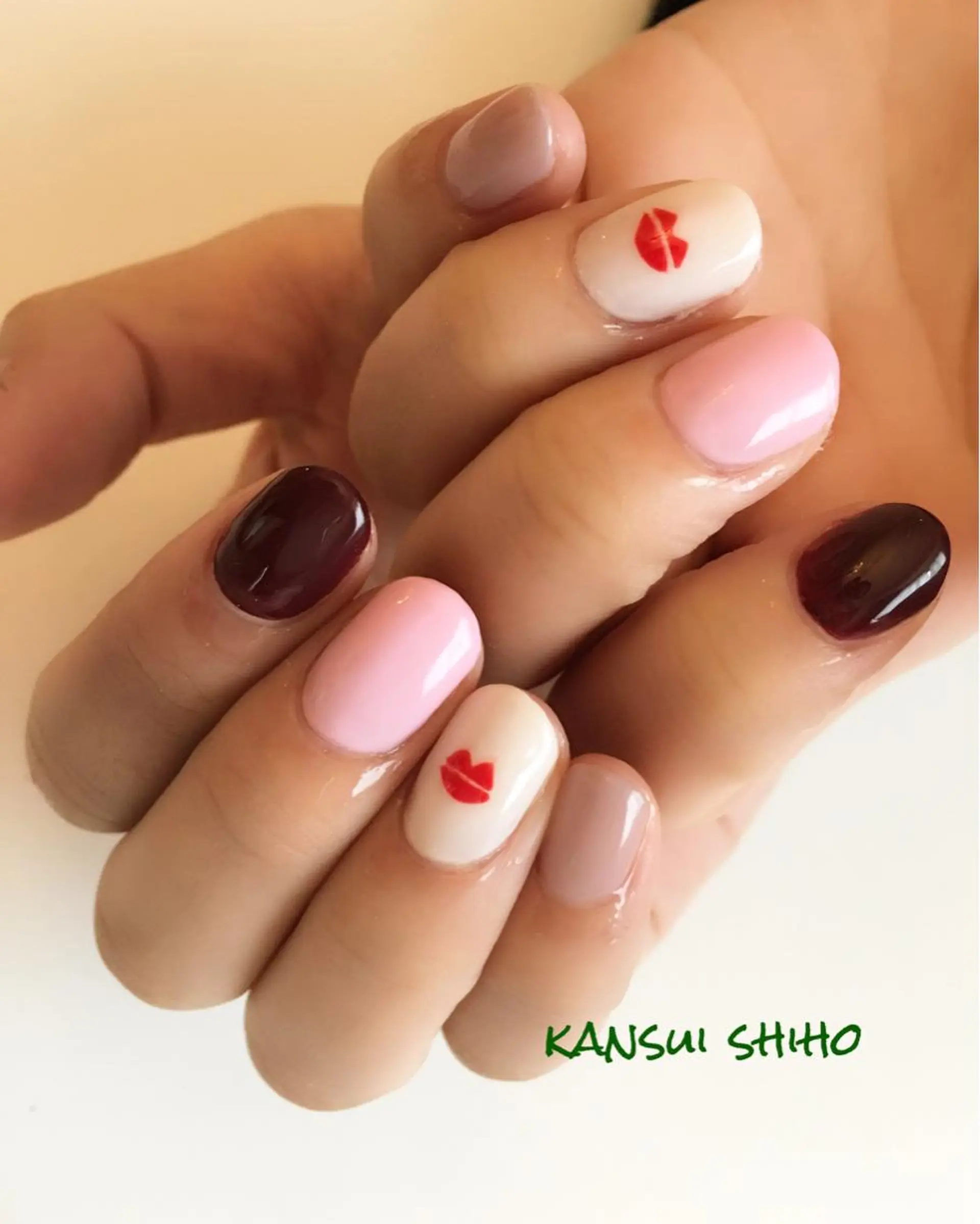 ネイル Elio所属・Elio 国泰寺のネイルデザイン