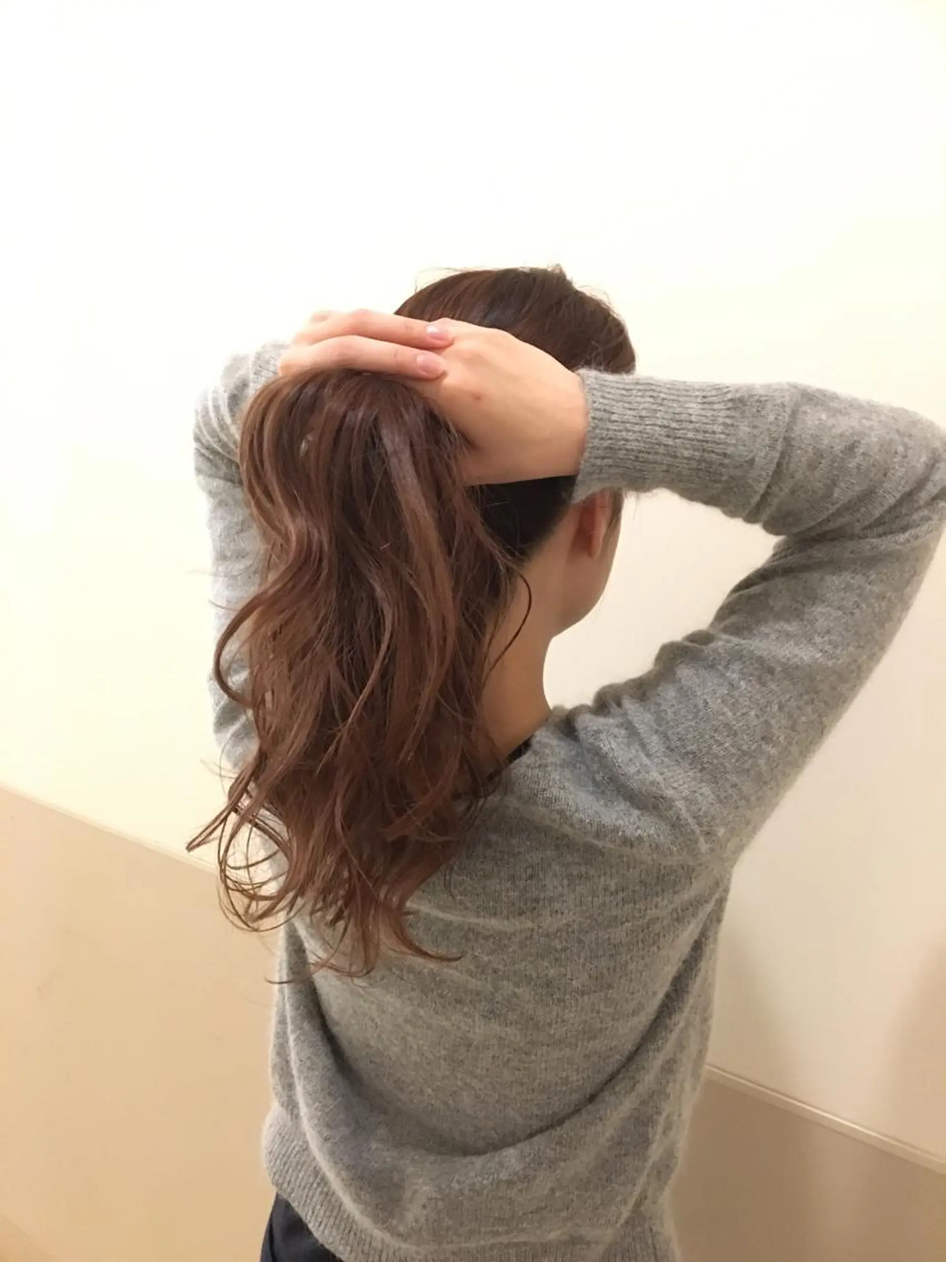 セミロング ブリーチなしダブル/ レイヤーカット 小棹のヘアスタイル