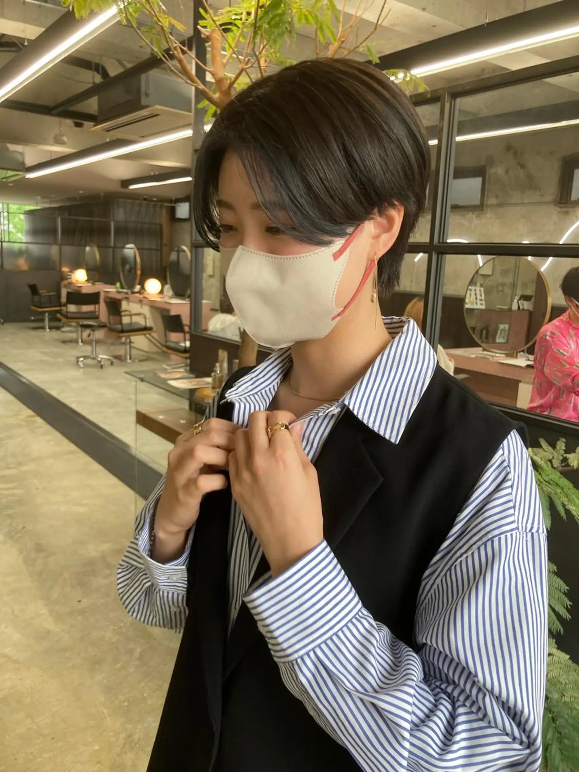 ショート カラー ミストバング 小木曽智美 /ボブ/ショートのヘアスタイル