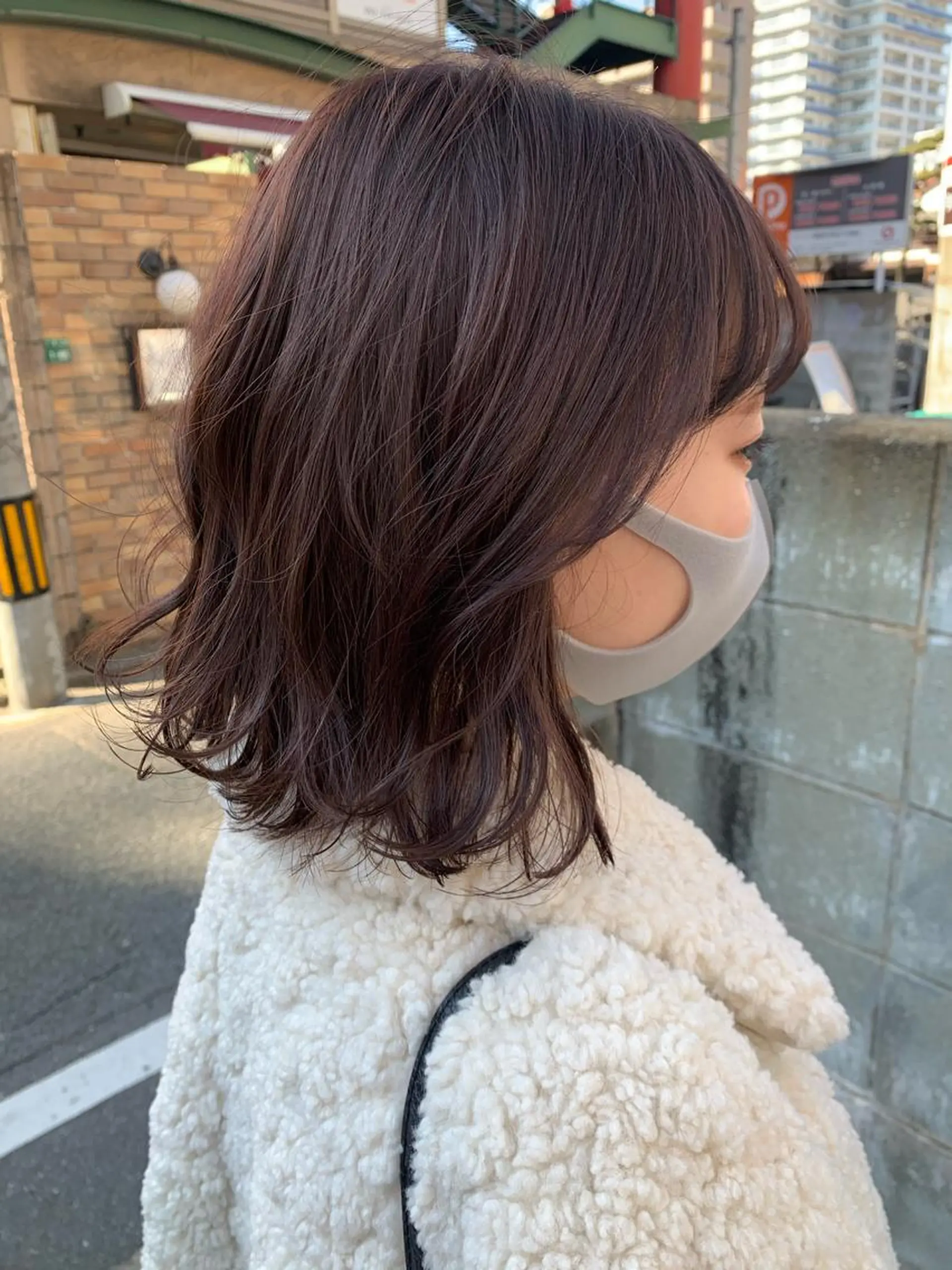 ミディアム カラー ブリーチ ブリーチなしカラー バイオレットカラー カット ヘアカラー トリートメント hub hair レイヤー/透明感のヘアスタイル