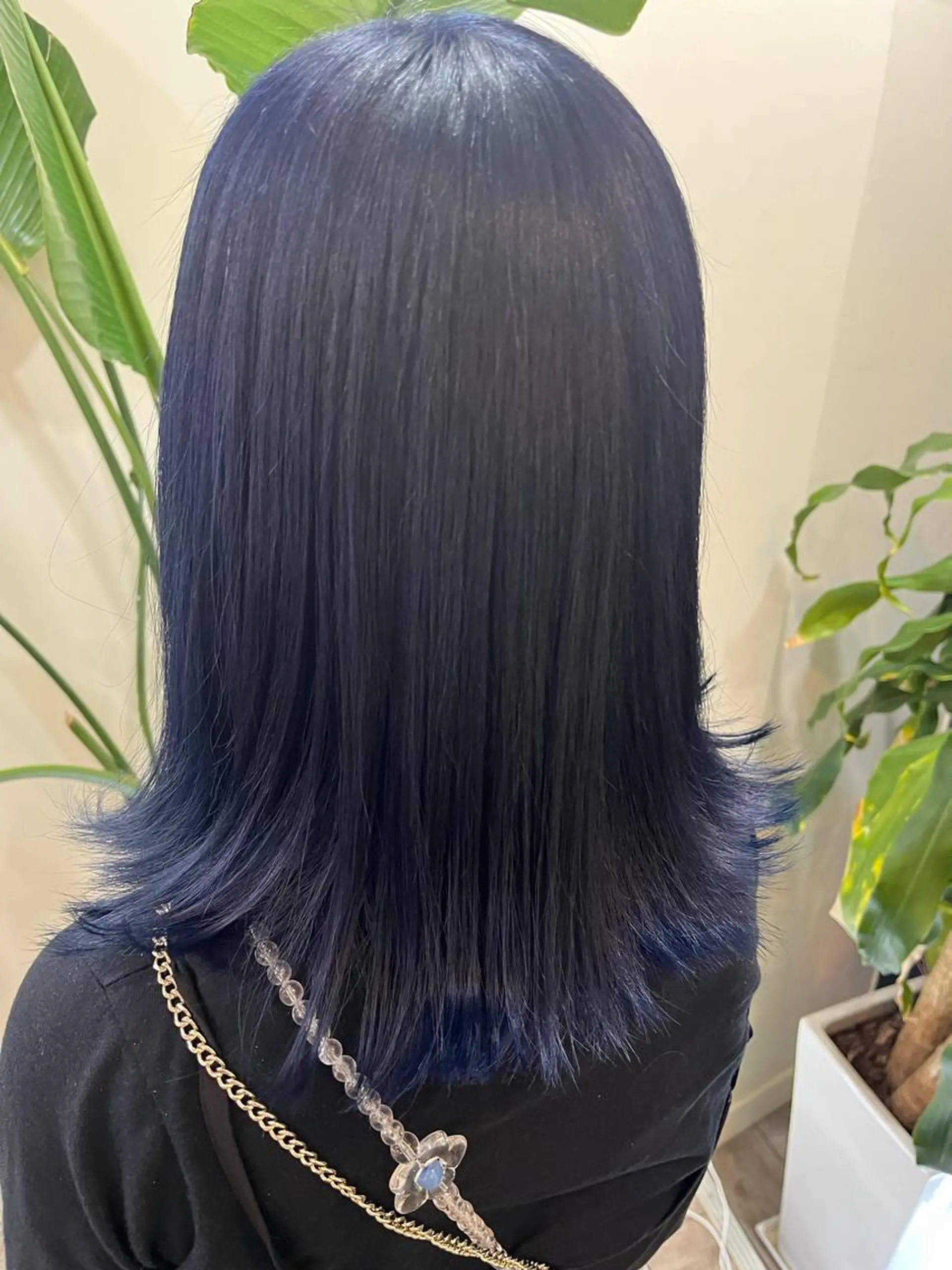 カラー バレイヤージュ ブリーチ ケアブリーチ ダブルカラー イヤリングカラー 戸川 紗良のヘアスタイル