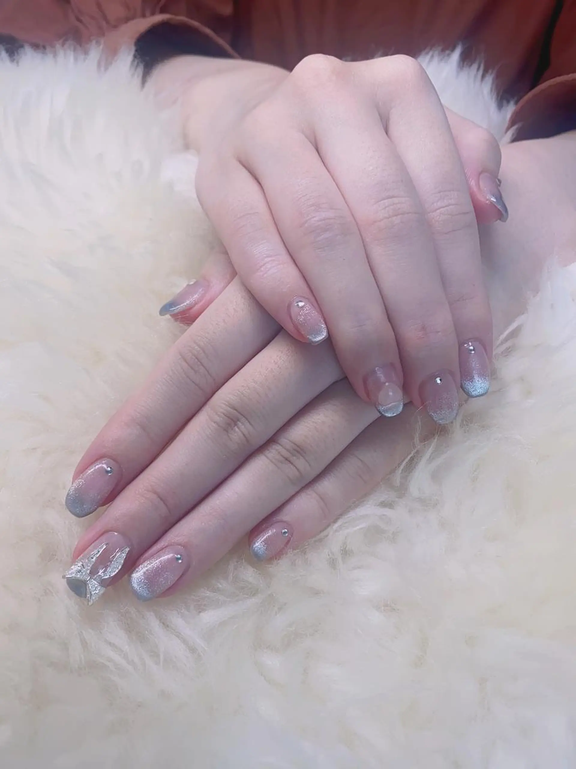 ミディアム ハンドネイル ハンドケア 💜MIYA nail川崎店のネイルデザイン