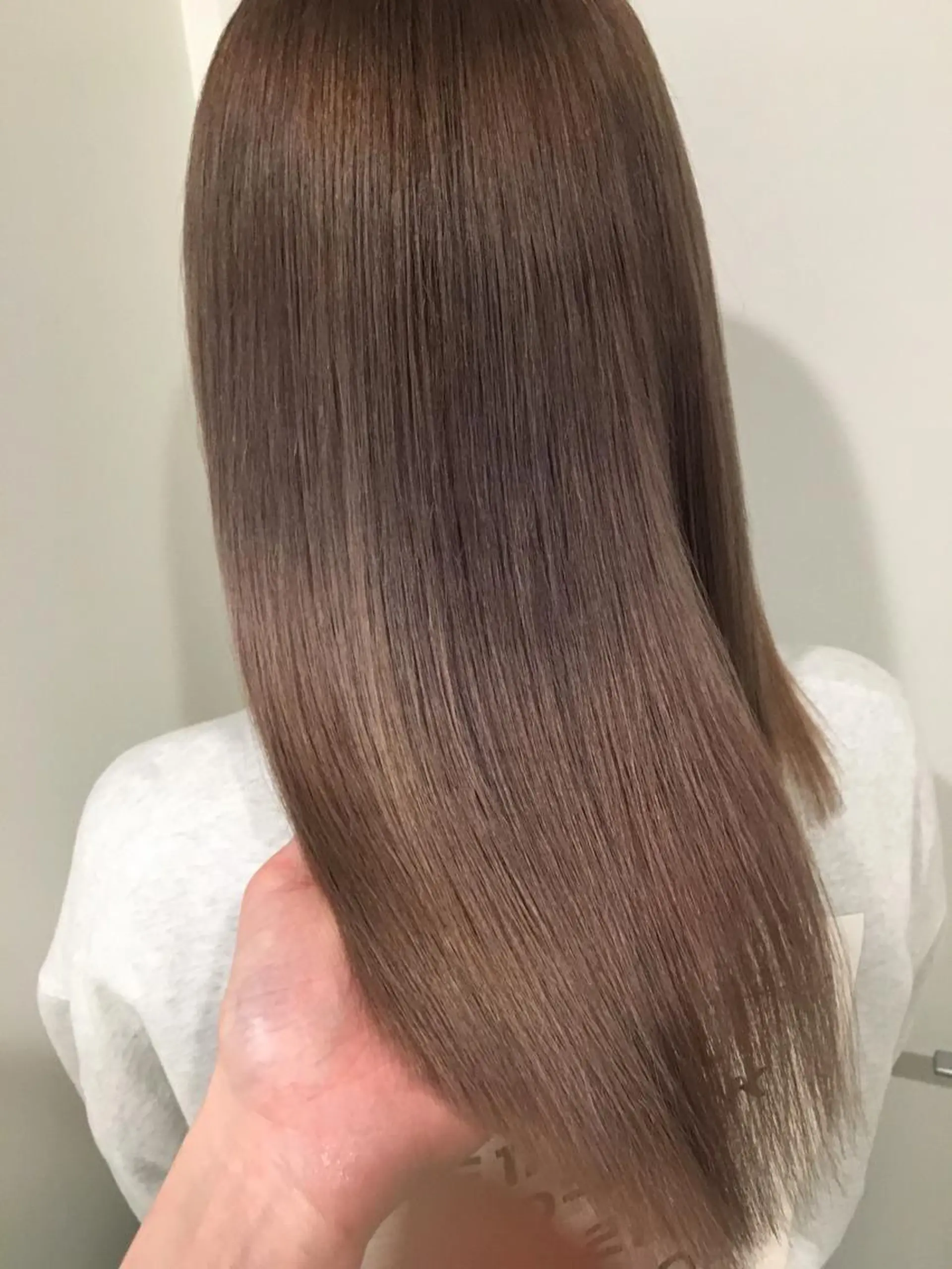 セミロング カラー ヘアカラー トリートメント 🌈評価No.1🌈 艶髪カラー❌エクステのヘアスタイル