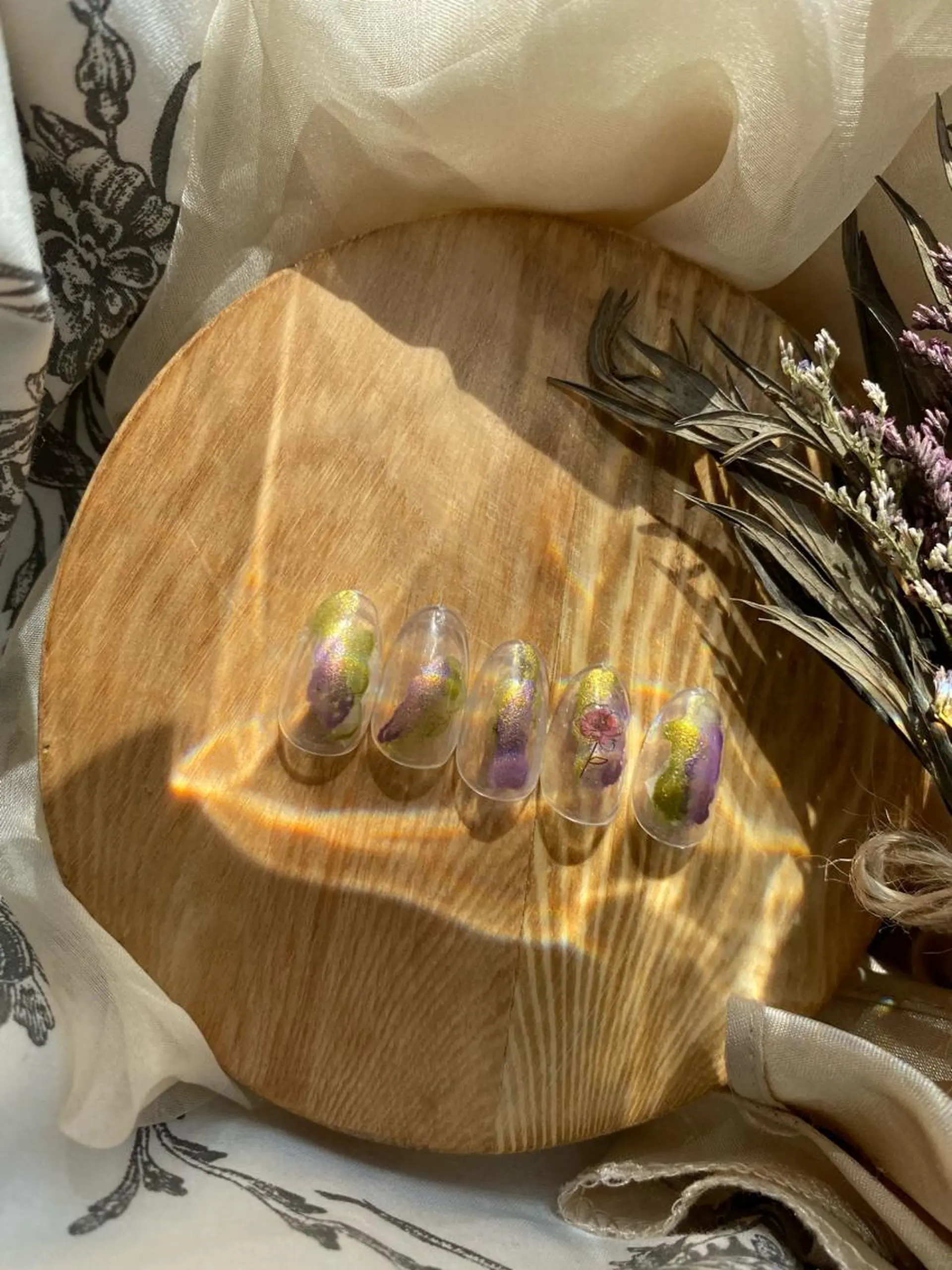 ネイル アートネイル ハンドネイル 🌿Charme🌿 MAIのネイルデザイン