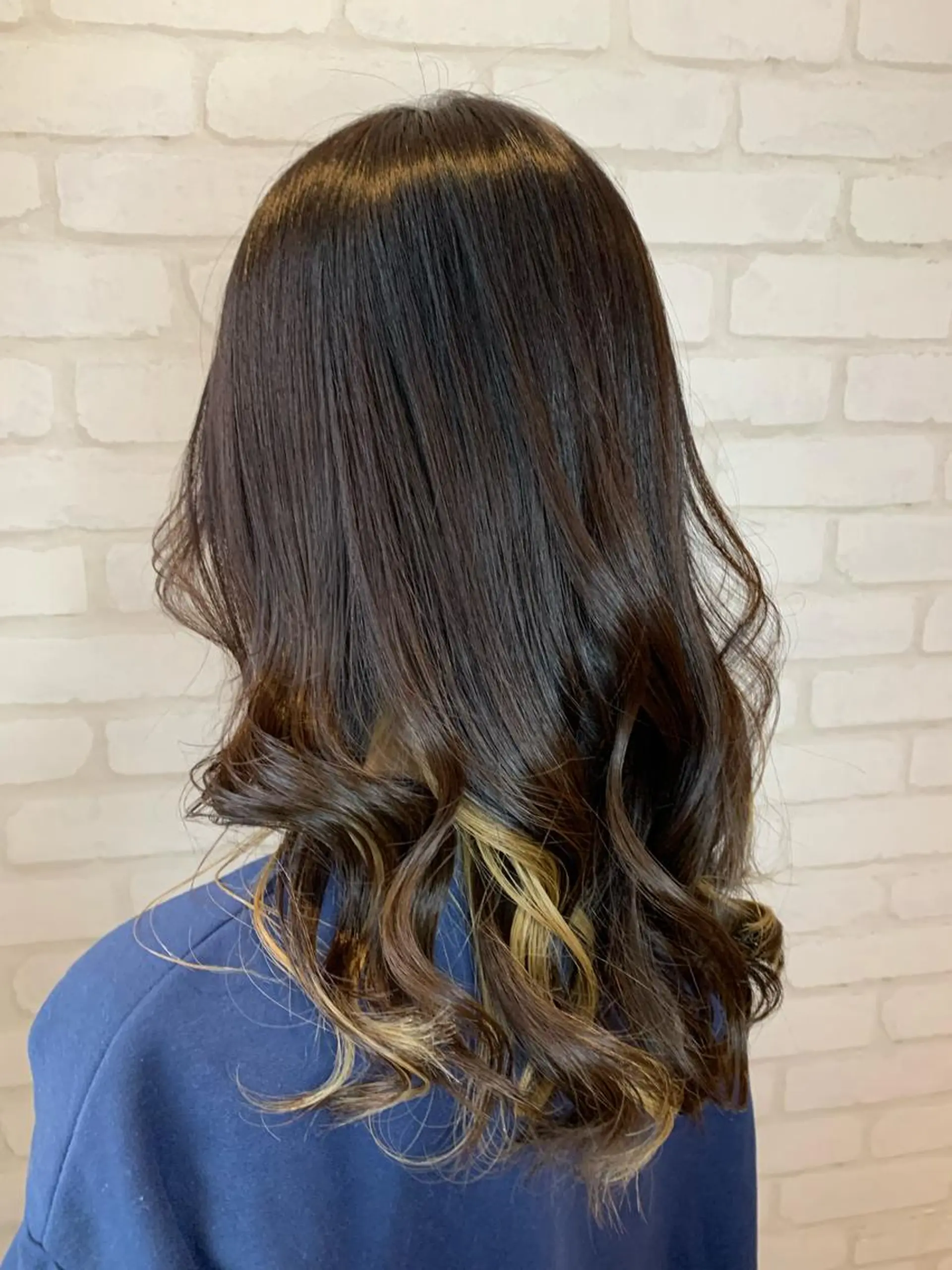 ロング oasis川越店所属・秋葉 万柚子のヘアスタイル