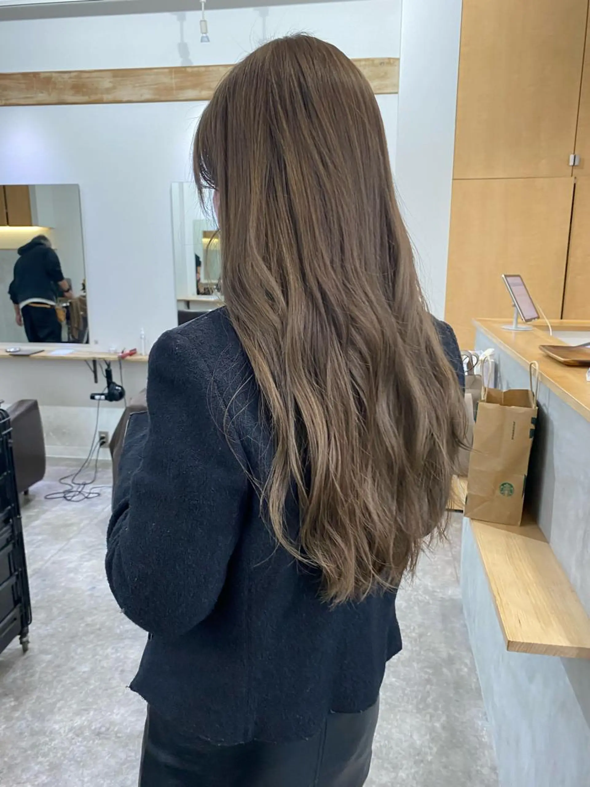 ロング カラー ベージュカラー カット ヘアカラー トリートメント 森貴裕/ベージュ/ パーマ/オリーブのヘアスタイル