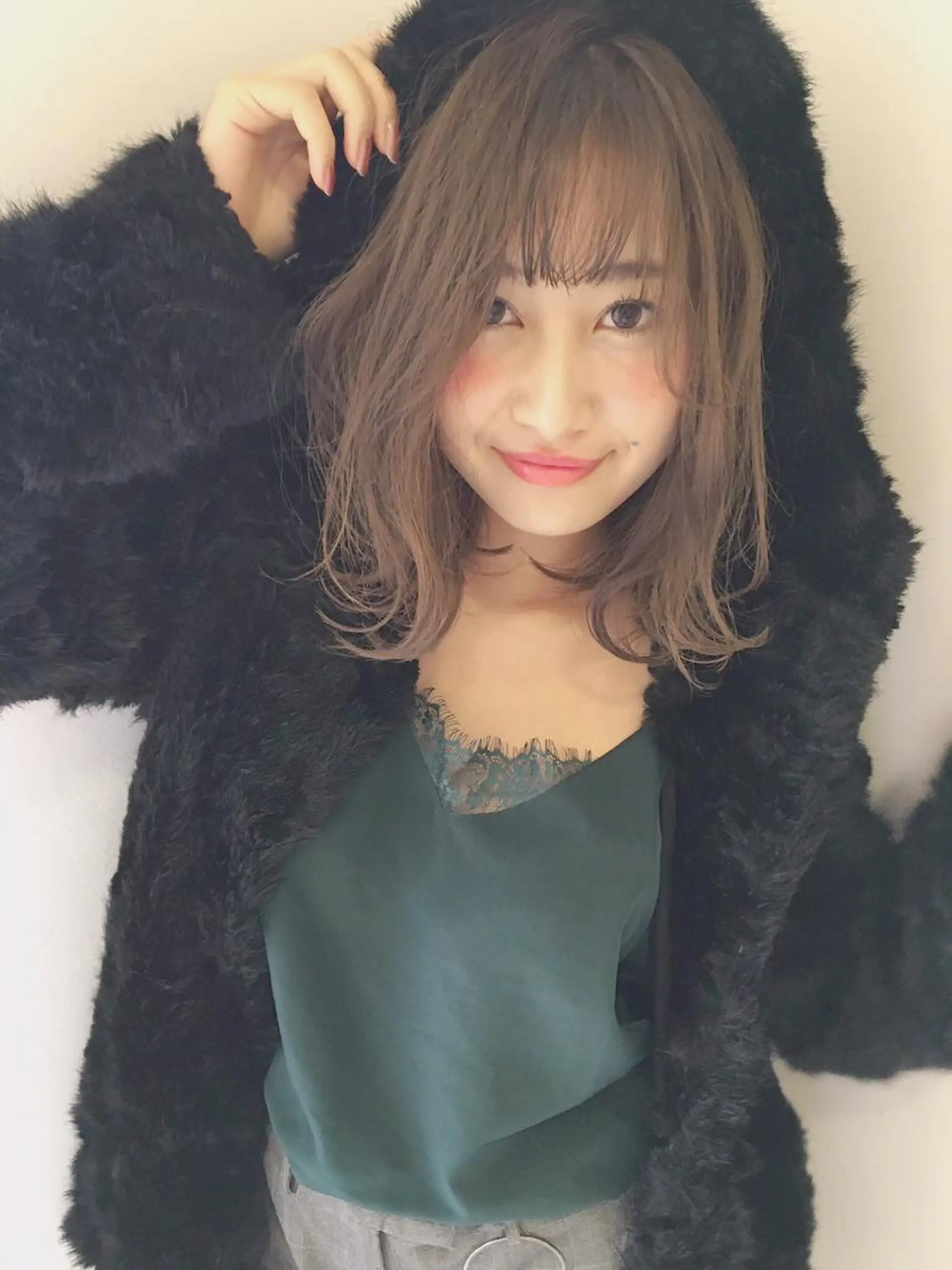 ミディアム カラー 店長/mao/ 前髪/顔周りカットのヘアスタイル