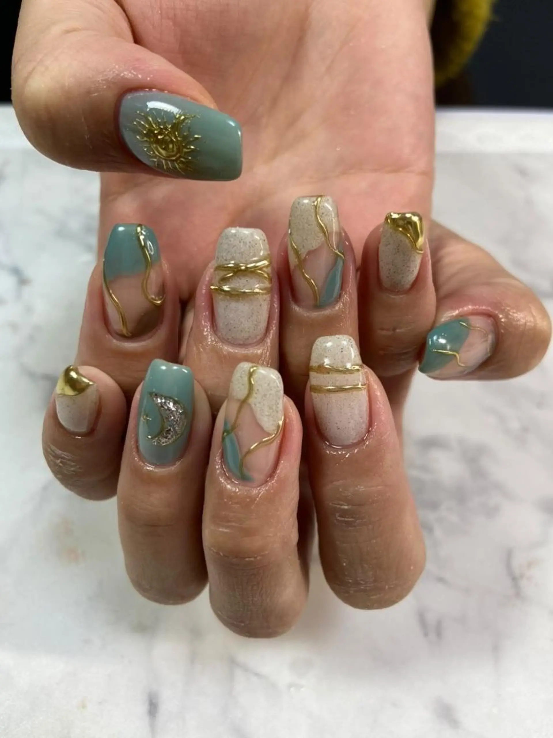 ネイル mellow mのネイルデザイン