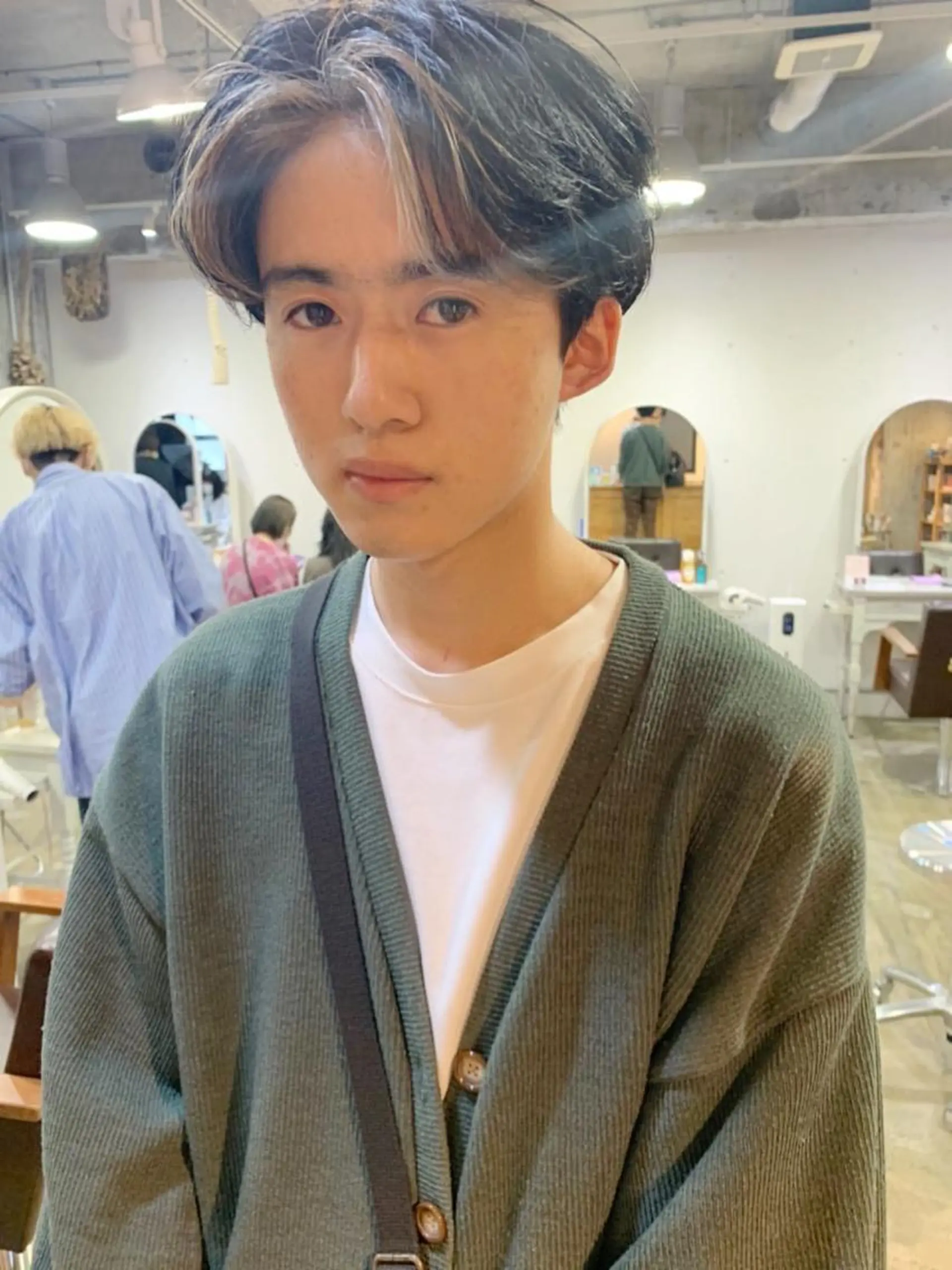 ショート カラー メンズ センターパート ミストバング  フェイスフレーミング Piaコータロー ハイトーン&‪ボブのヘアスタイル