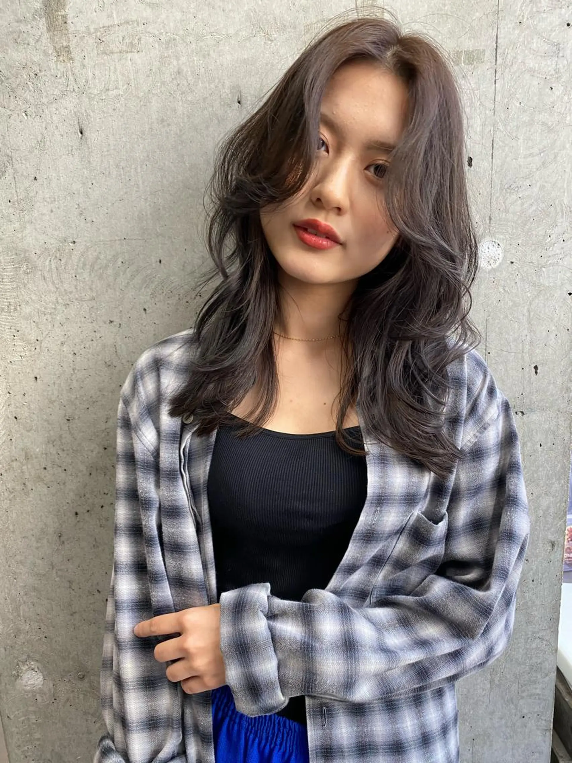 セミロング カラー ダブルカラー ハイライトカラー インナーカラー くびれヘア ハイライト カット ヘアカラー トリートメント Pia hair Design Yakuin所属・Pia ツボイ ケイタのヘアスタイル