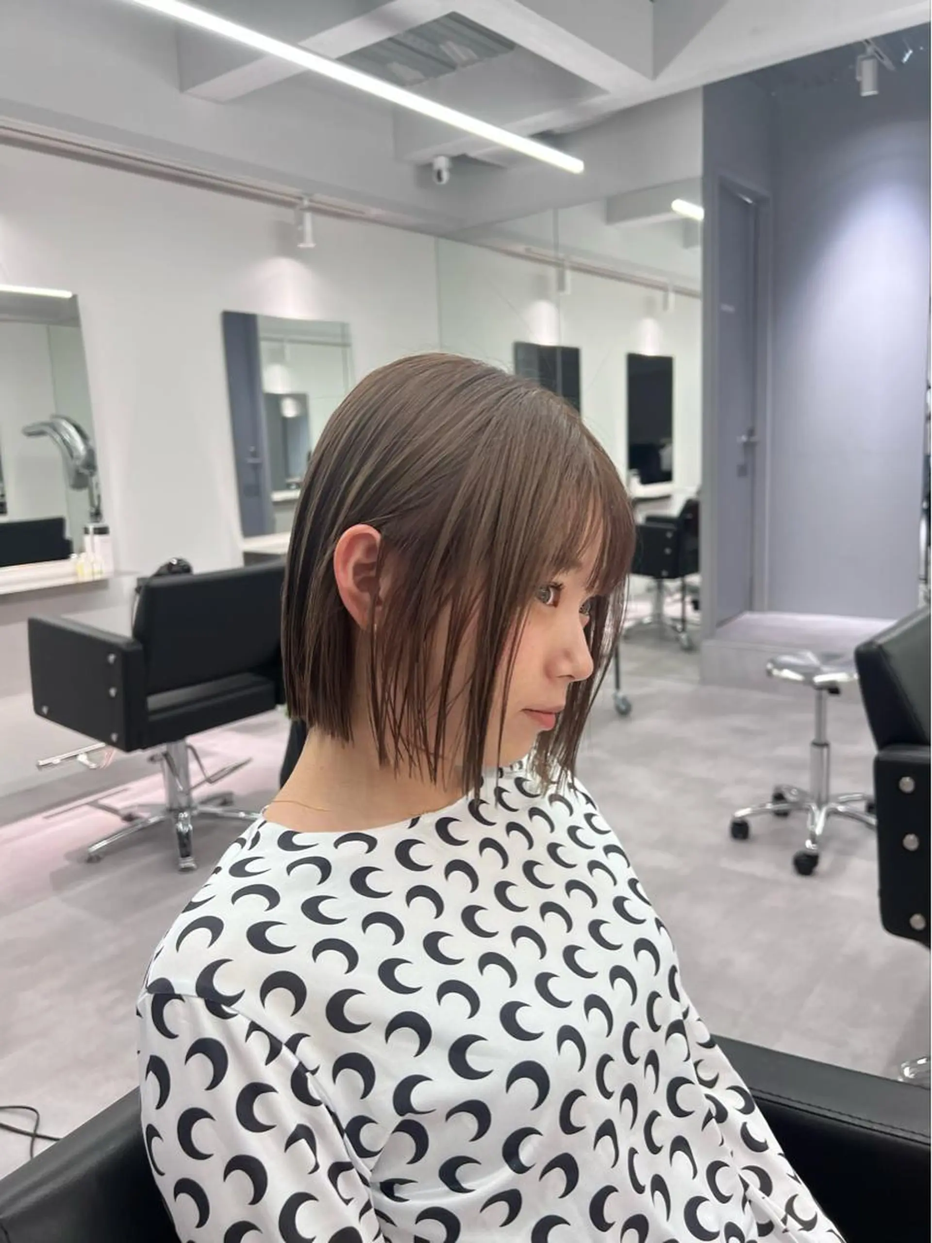 ショート カラー R/🤎 パーマ&ブリーチ🔥のヘアスタイル