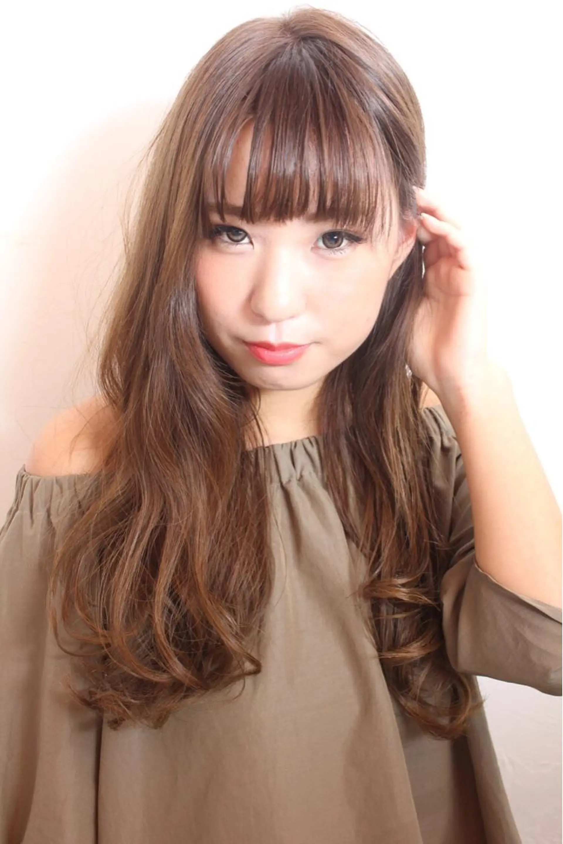 セミロング 須藤 さやかのヘアスタイル