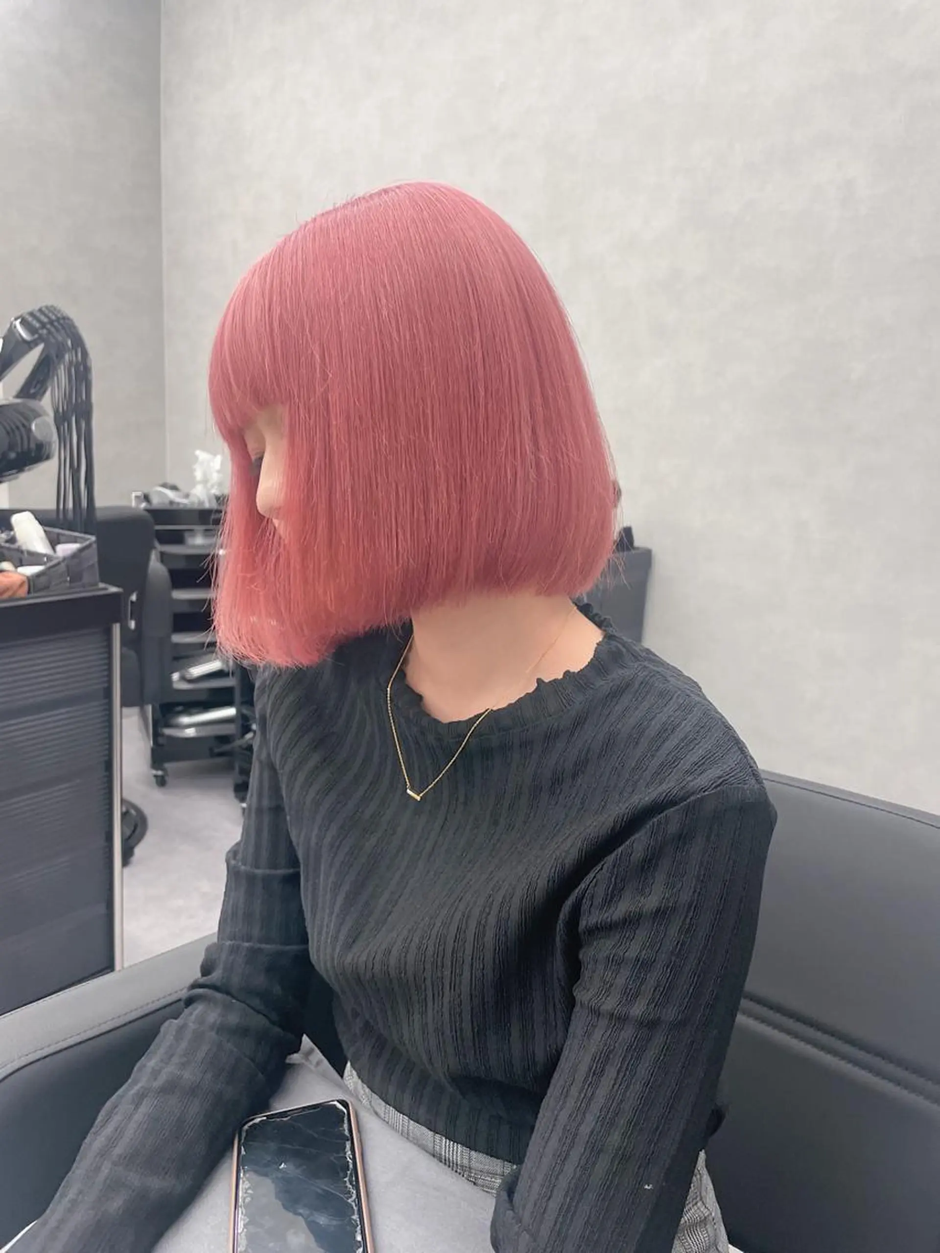 カラー ikuma/ ミルクティーのヘアスタイル