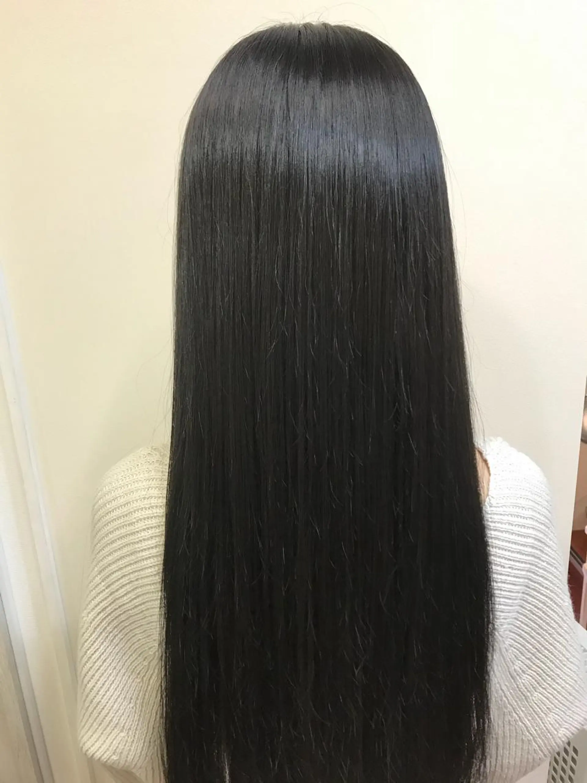 ロング ヨシダ トオルのヘアスタイル