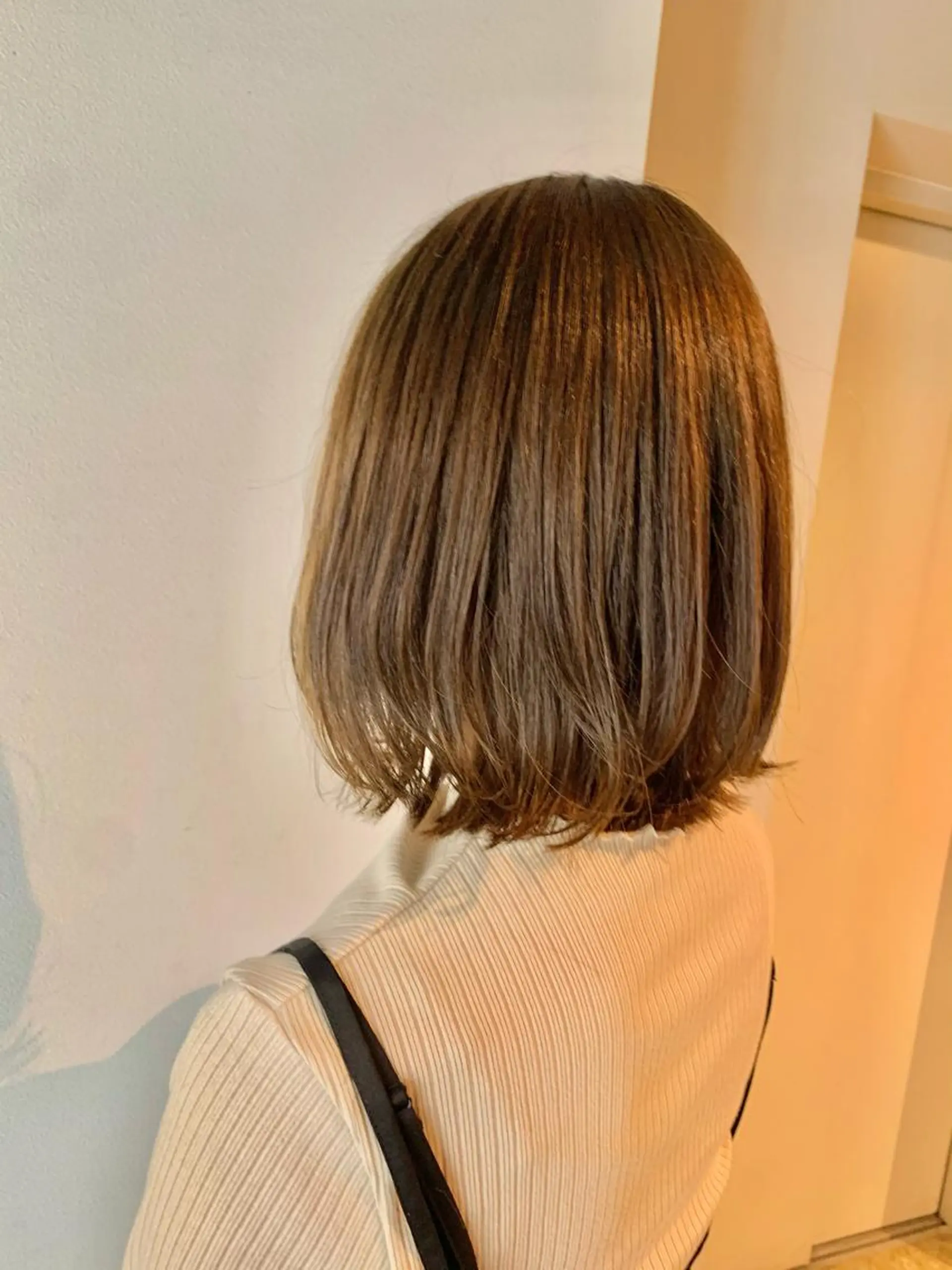 ミディアム カット ヘアカラー トリートメント うしだ かおるのヘアスタイル