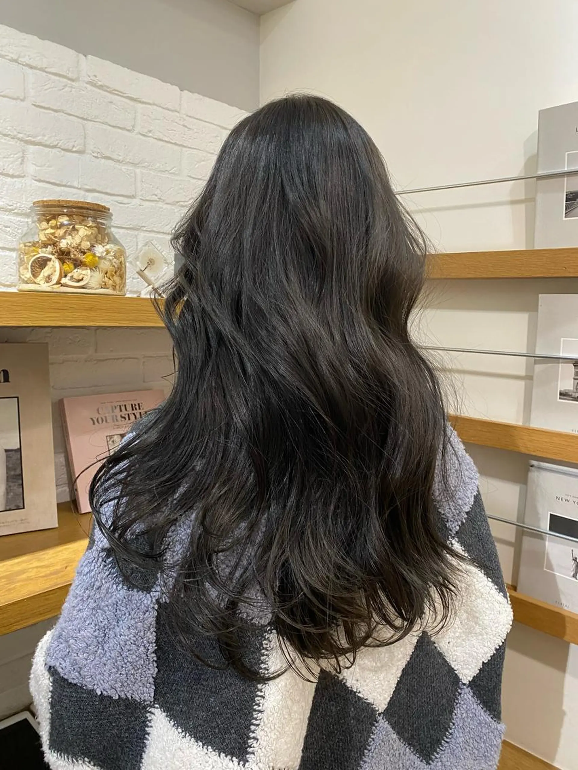 ロング 🎀透明感× 暖色カラーつな🎀のヘアスタイル