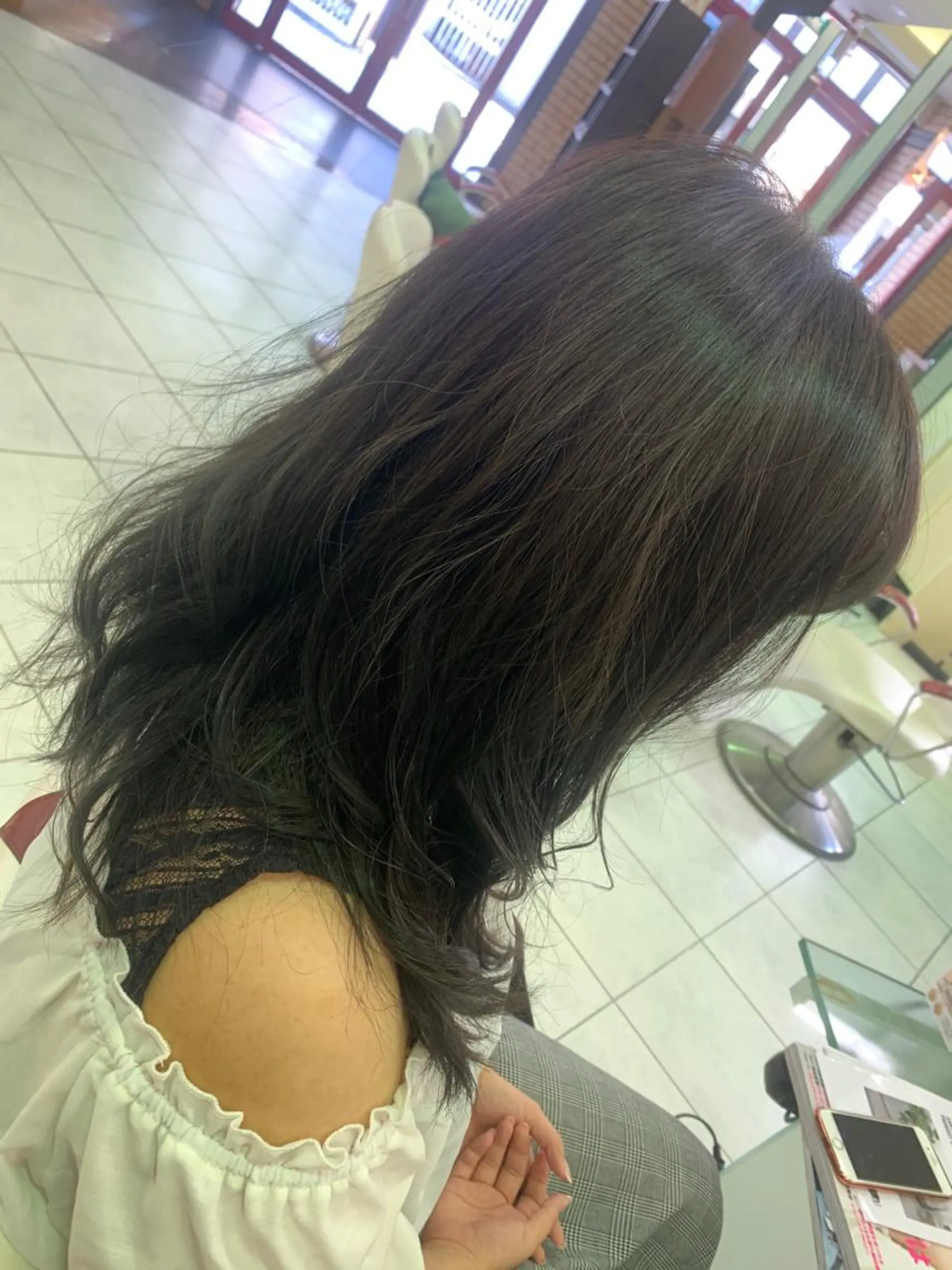 ミディアム カラー 今村 愛美のヘアスタイル