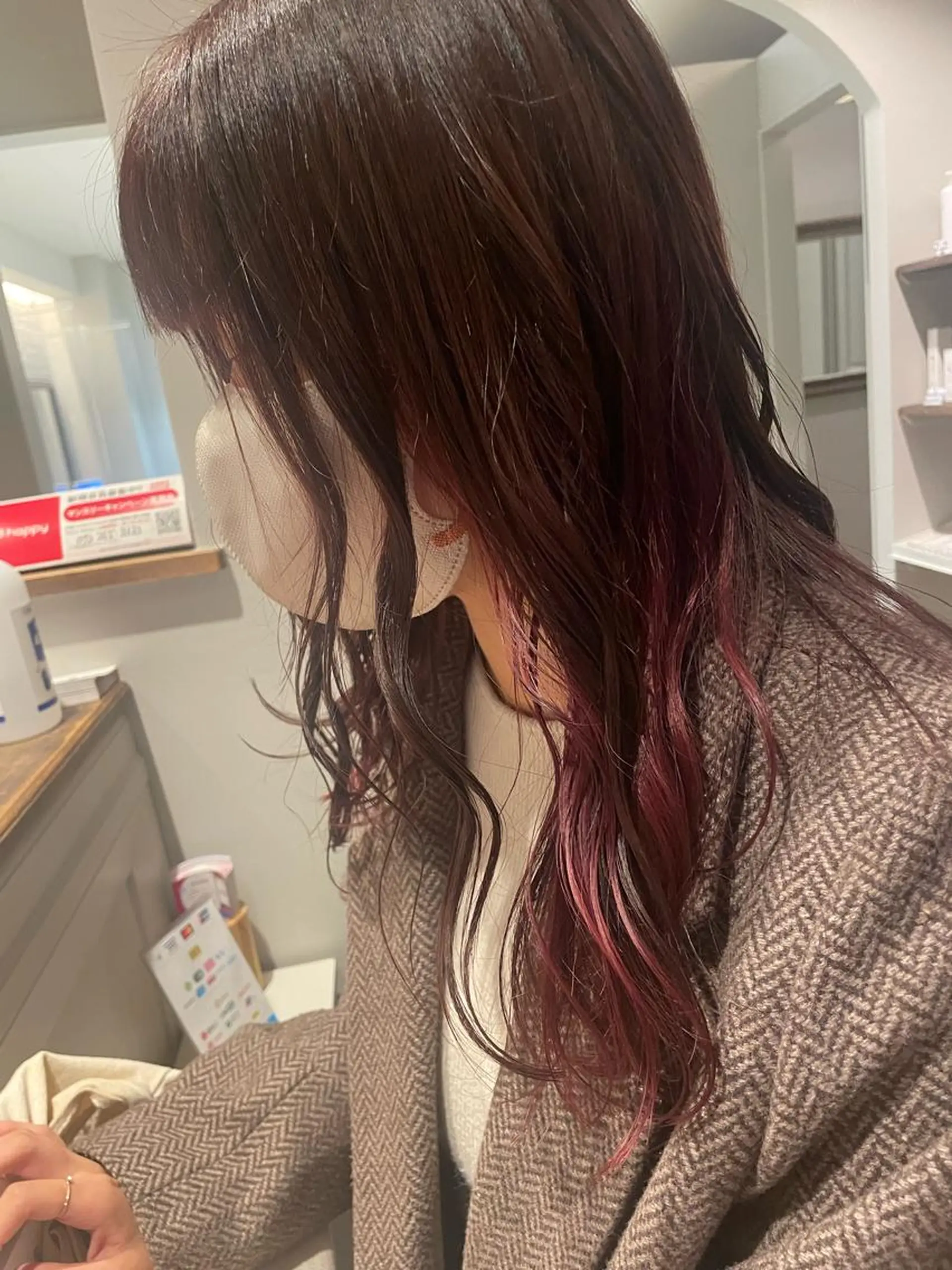 セミロング 柳井 瑠菜のヘアスタイル