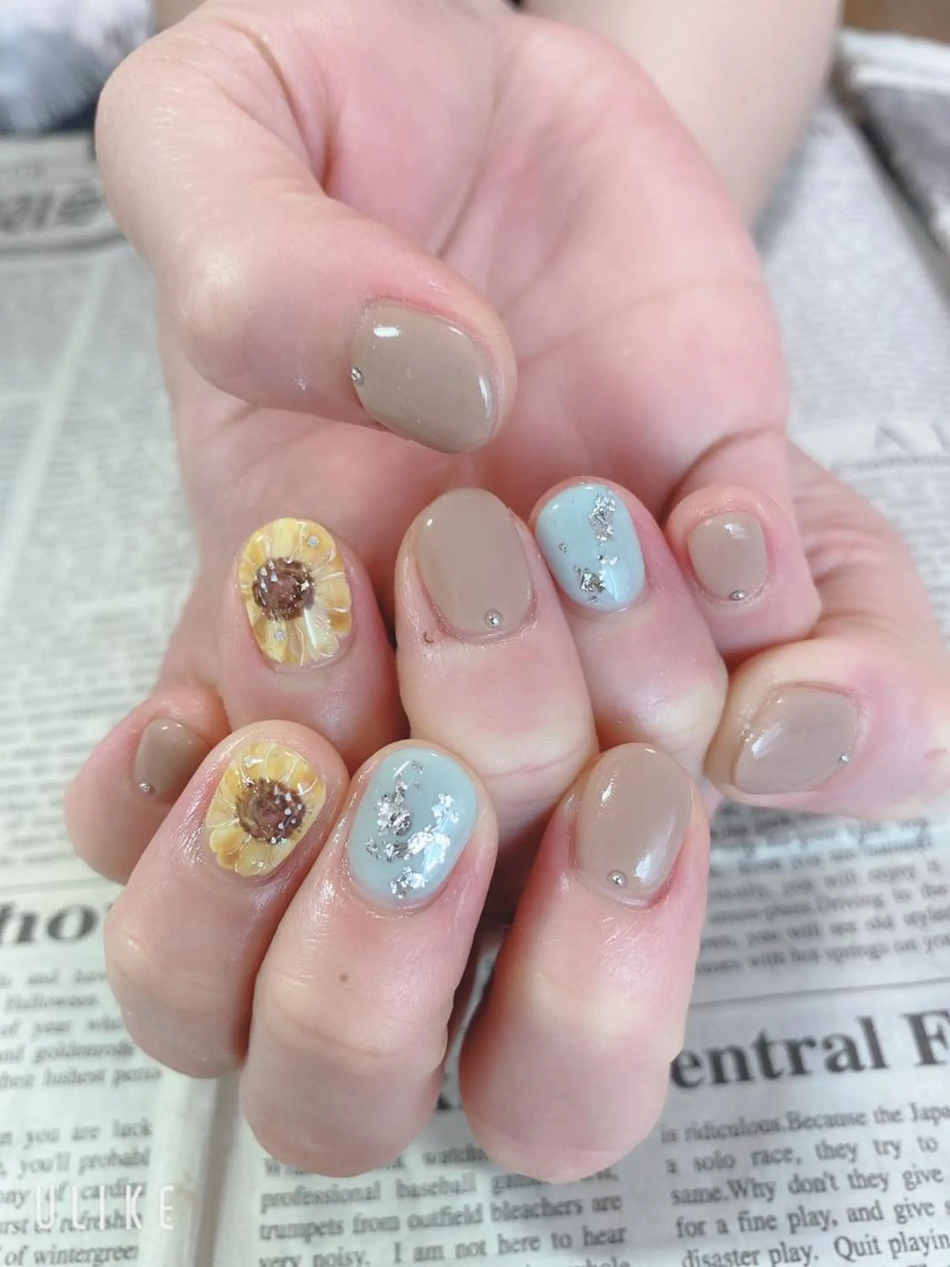 ネイル ハンドネイル ハンドケア 森山 舞のネイルデザイン