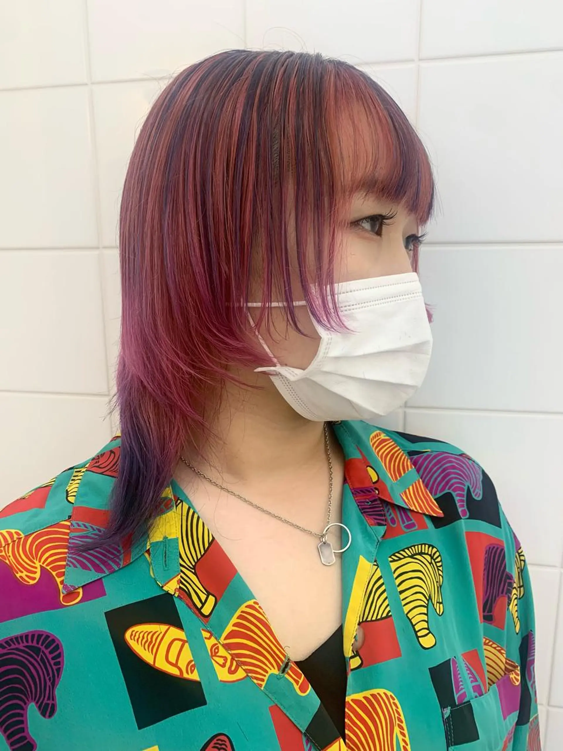 ミディアム カラー ヘアアレンジ 🧨ブリーチー×ボブ レイヤー💎じゅえるのヘアスタイル