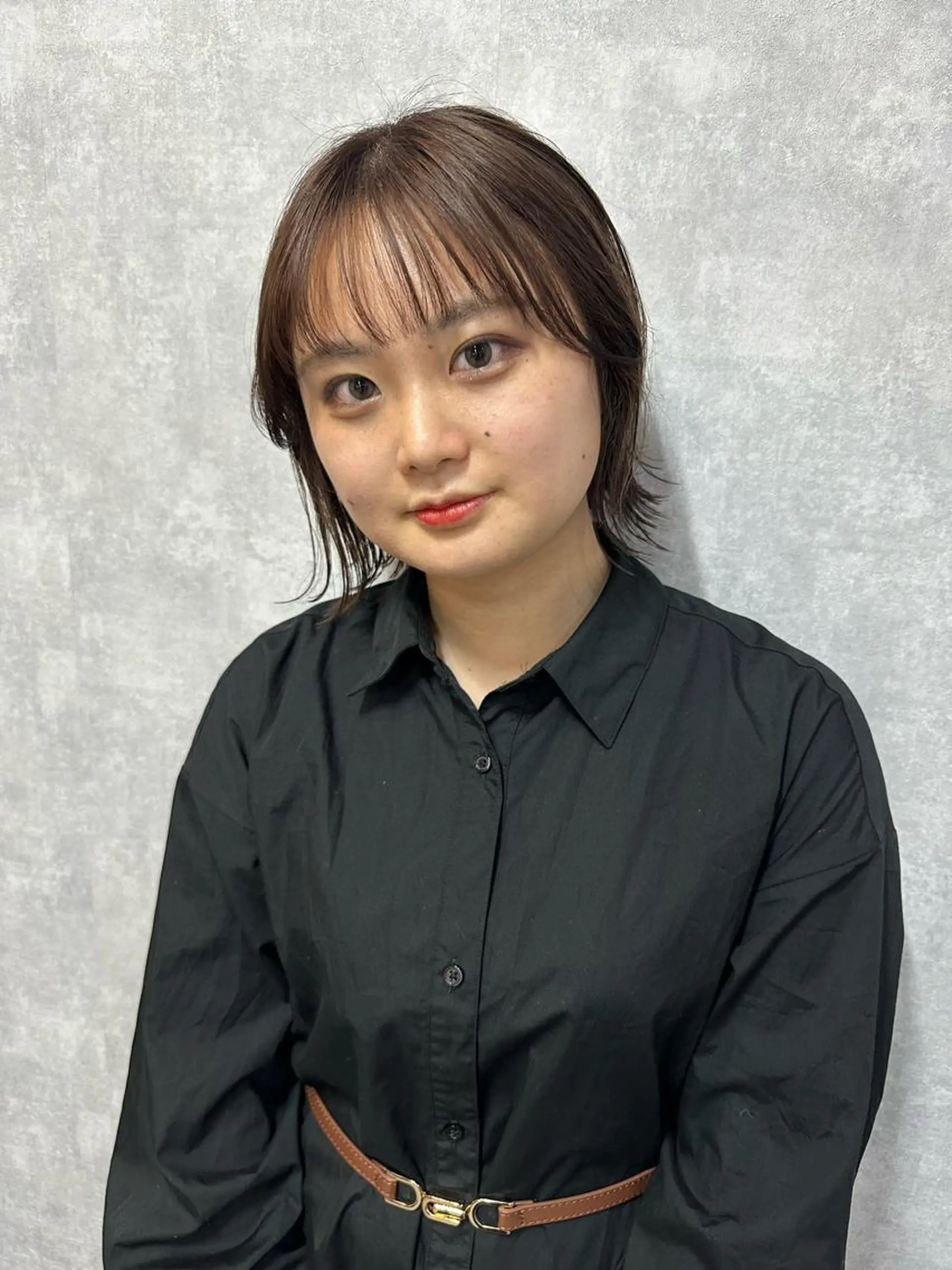 ショート 切りっぱなしボブ ショートボブ ハンサムショート 丸みショート アッシュ カット ヘアカラー トリートメント モテ髪/ボブ/ショー ト/アダチフウトのヘアスタイル