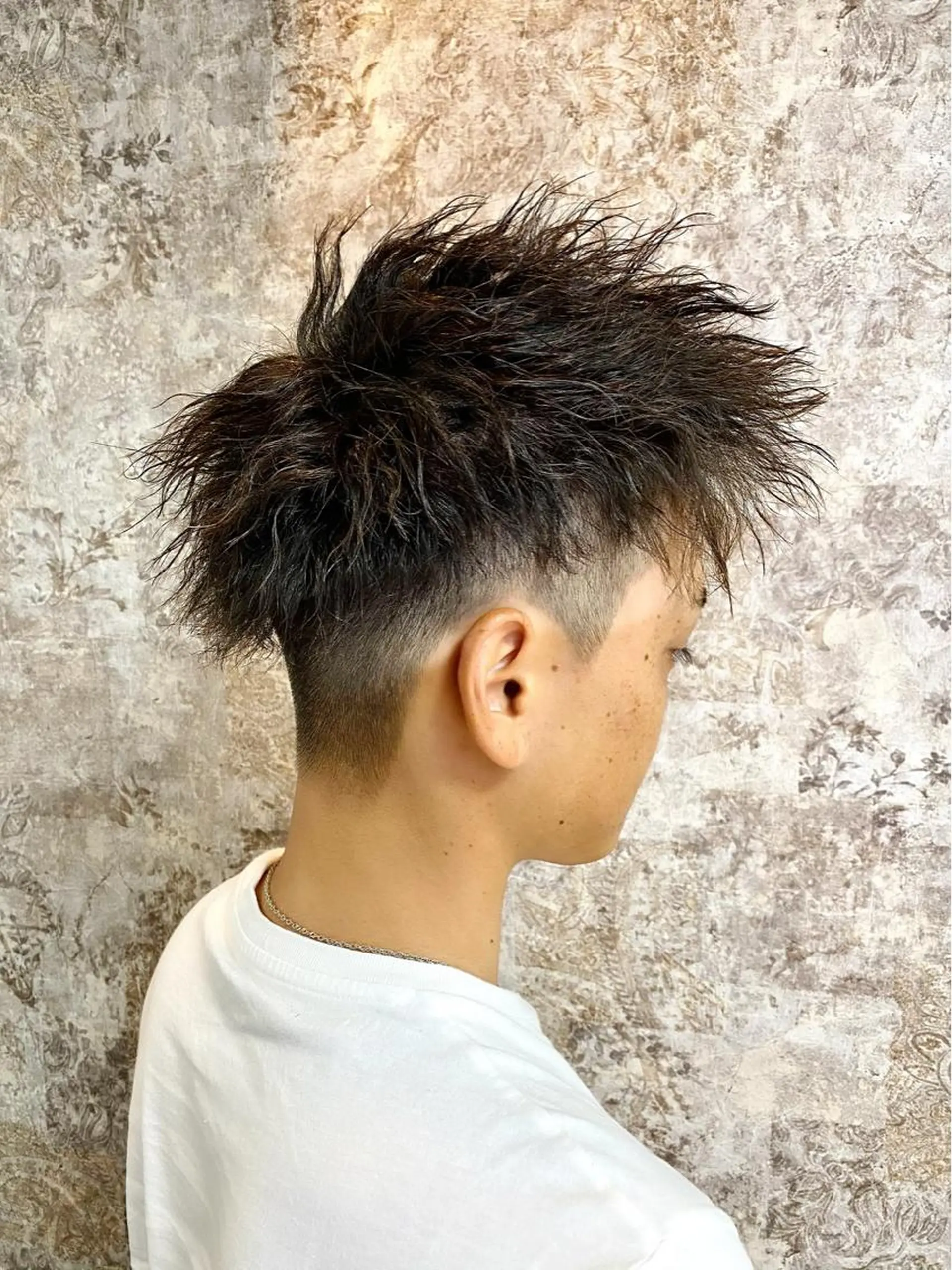 ショート メンズ曲がる 縮毛矯正/駅徒歩4分のヘアスタイル