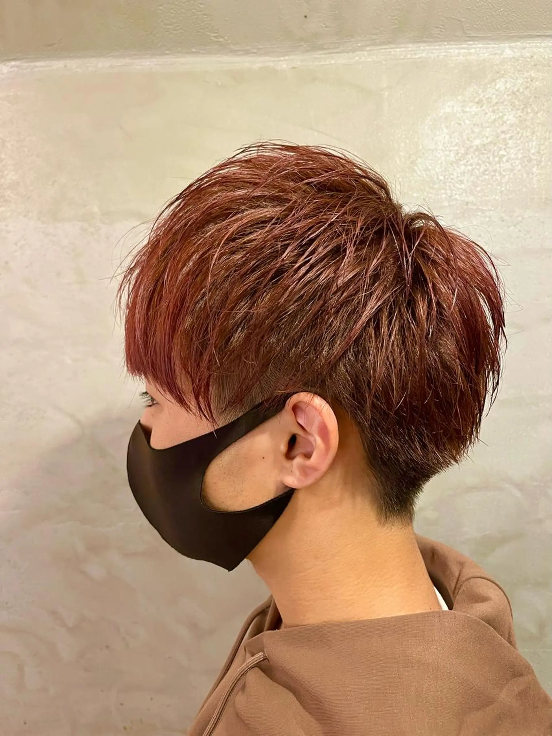 カラー メンズ マッシュ レッドカラー ヘアカラー FUJINO RYOのヘアスタイル