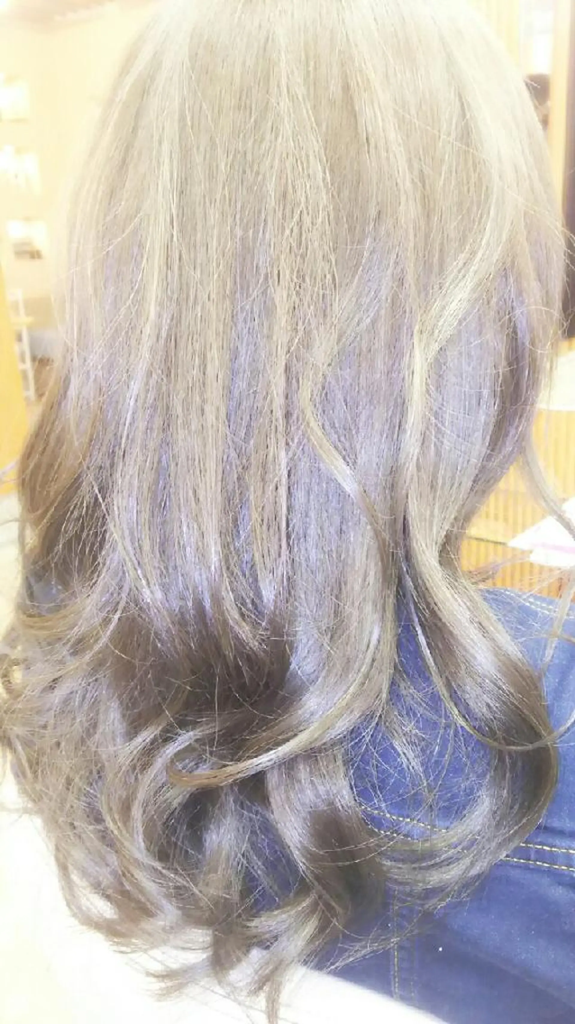 セミロング カラー グレージュ 脇田 雄大のヘアスタイル