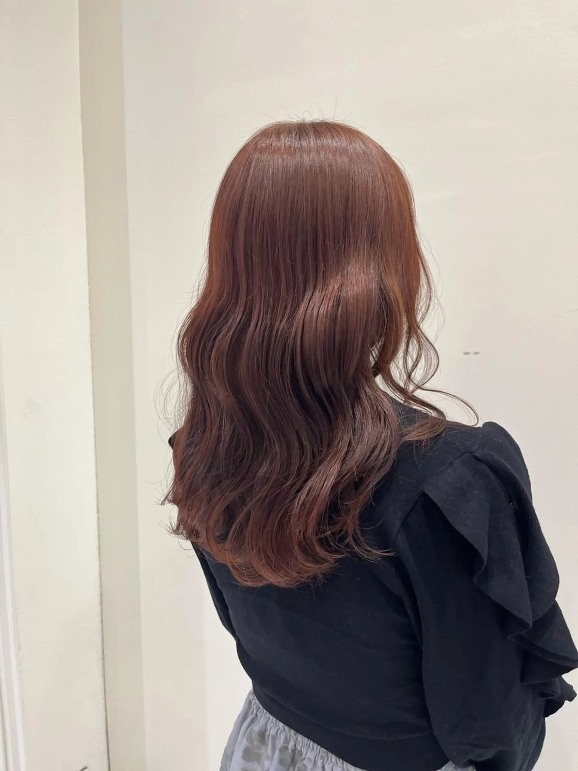 ロング カラー ブリーチ ブリーチなしカラー オレンジ AffECTION所属・稲垣 至恩のヘアスタイル