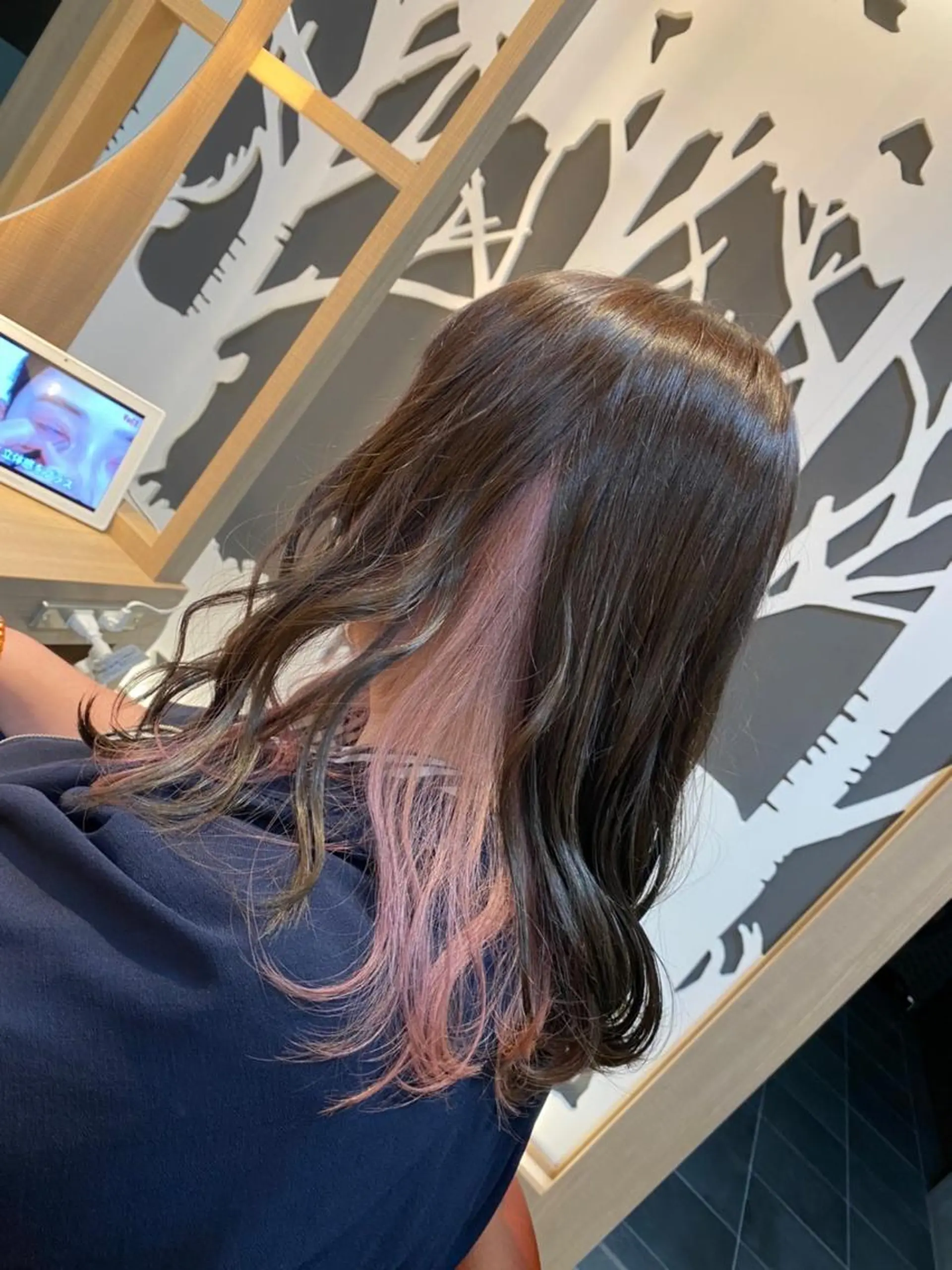 セミロング カット パーマ 🍒🌷ピンクカラー 🌷🍒井出まりあのヘアスタイル