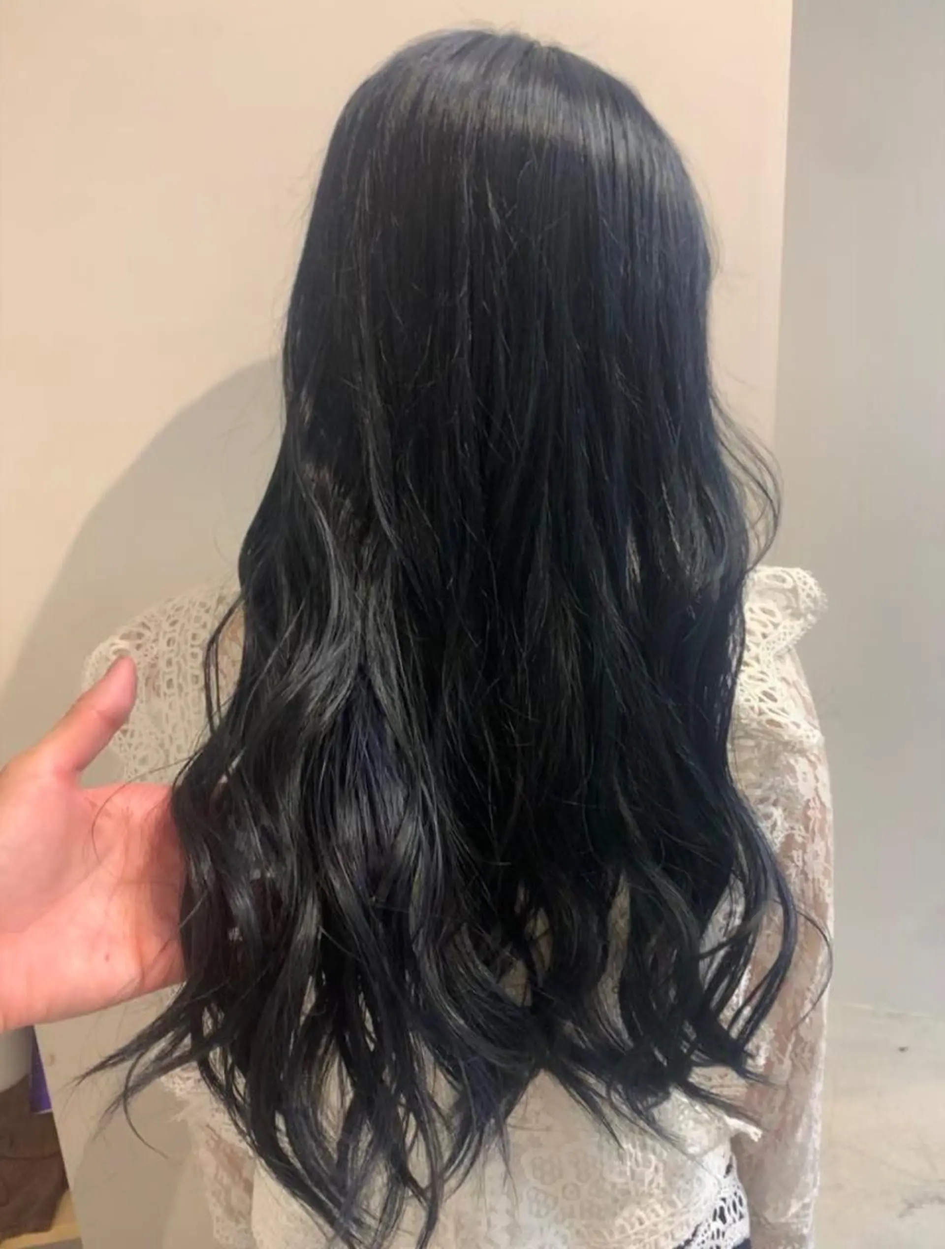 ロング カラー 黒髪 ブリーチ ブルーカラー ブルーブラック ヘアカラー 中目黒🌼 🌼ハナのヘアスタイル