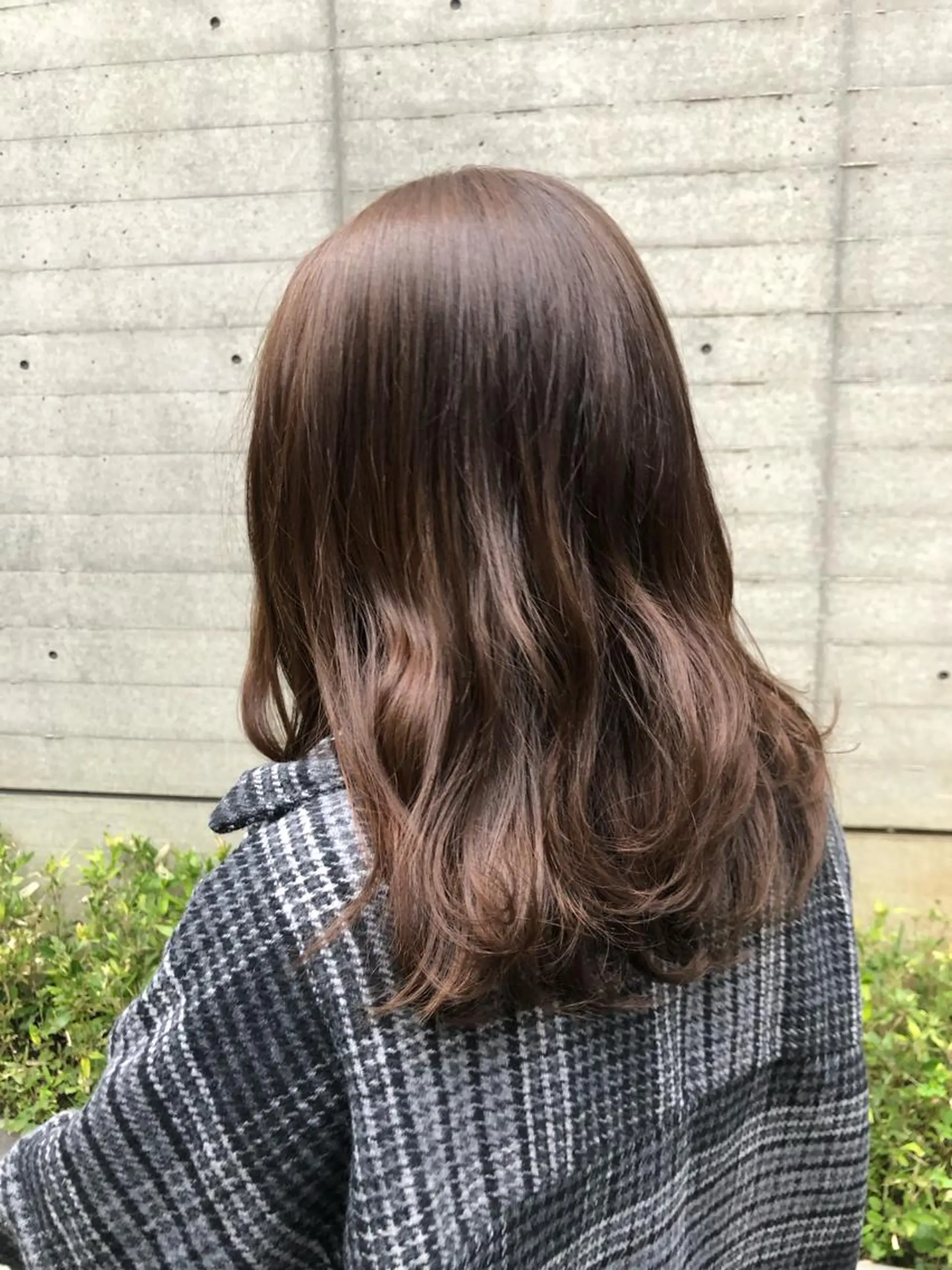 セミロング ヘアカラー トリートメント ✨色持ちの良い艶 カラー✨蟹江真世のヘアスタイル