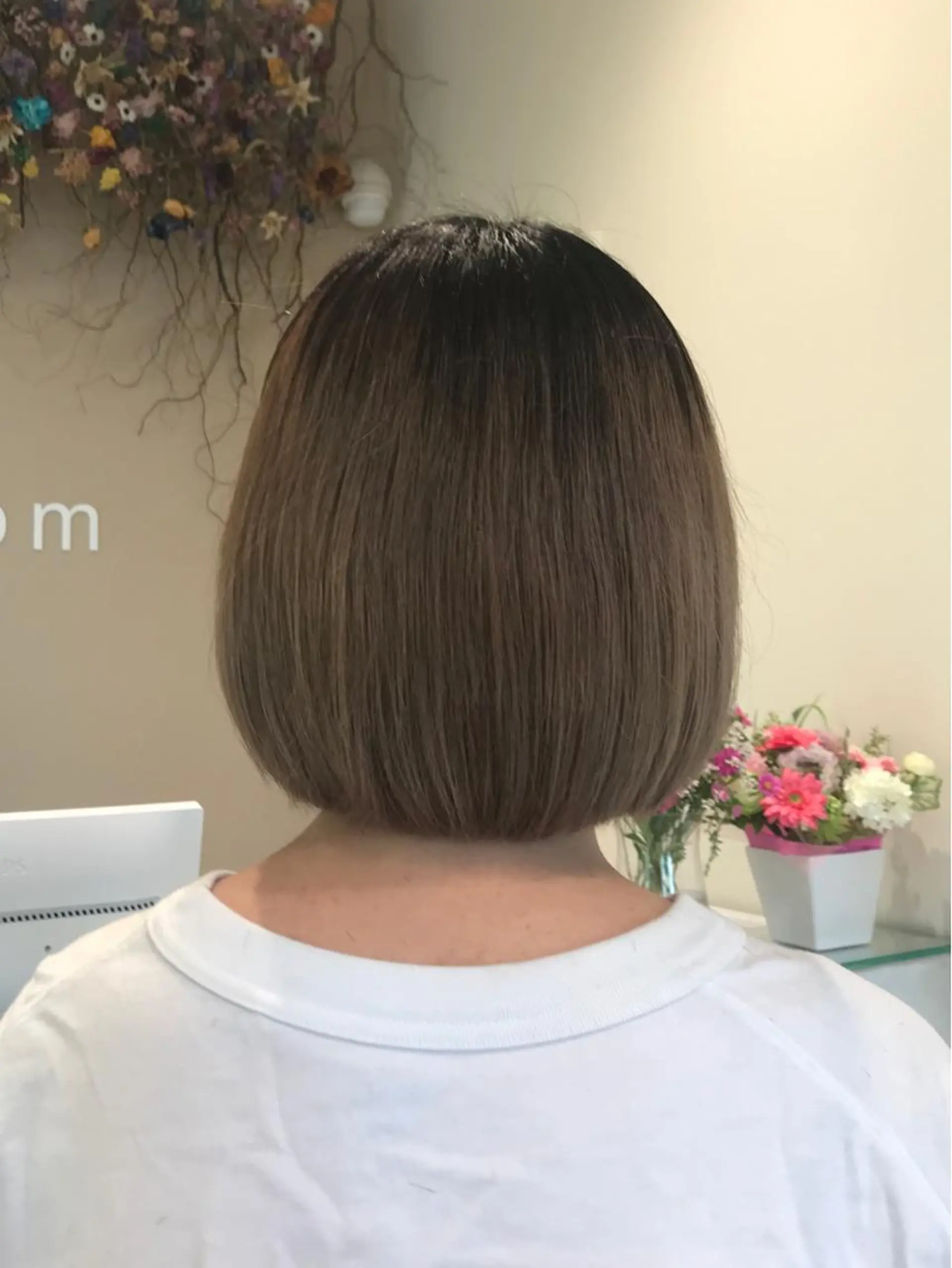 ショート ボブ/インナーカラー /眉毛/Miyuのヘアスタイル