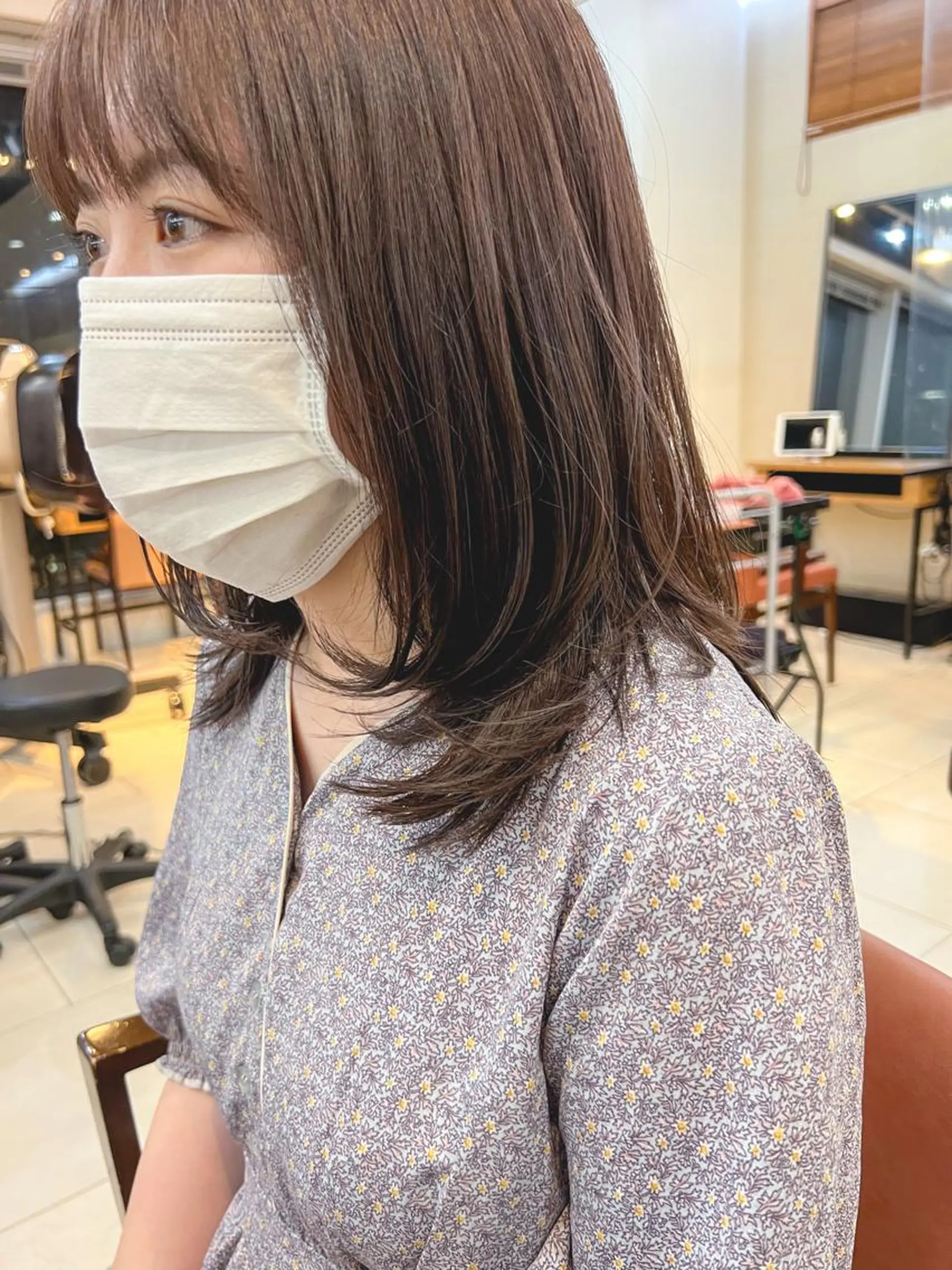 ミディアム カラー グレージュ ラベンダーカラー カット ヘアカラー トリートメント メンズカット曲がる 縮毛矯正佐々木タクマのヘアスタイル