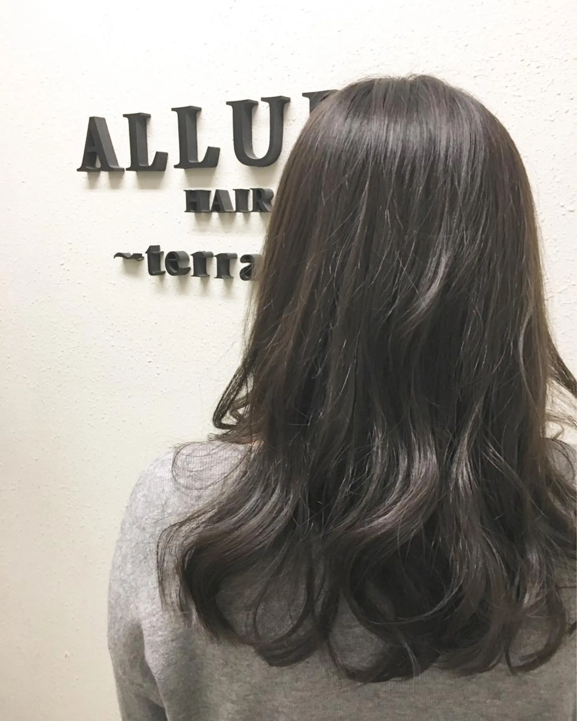 セミロング カラー カット ヘアカラー 松田 和樹のヘアスタイル