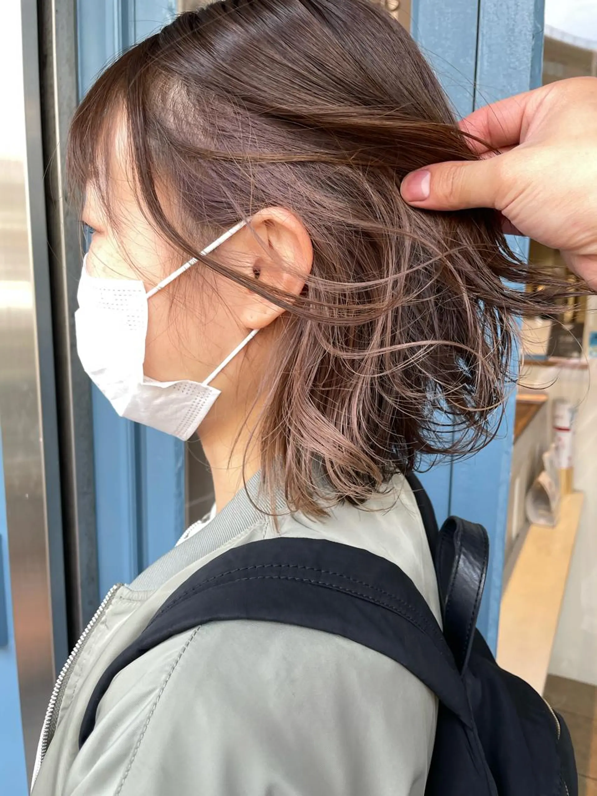 ミディアム ブリーチ毛矯正.髪質 改善.髪にドラマをのヘアスタイル