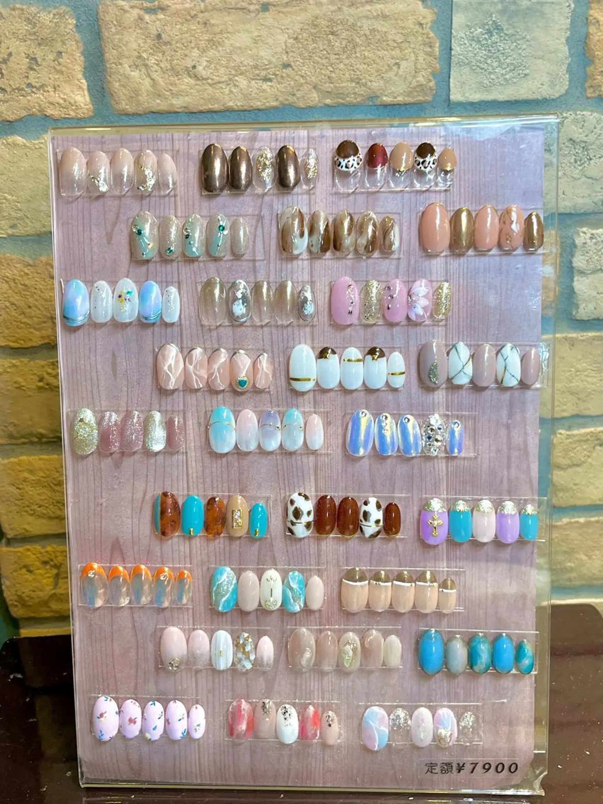 ショート カラー ネイル アートネイル オフィスネイル ワンカラーネイル ショートネイル ネイルサロン リリーブランシュ所属・森 瑞紀のネイルデザイン