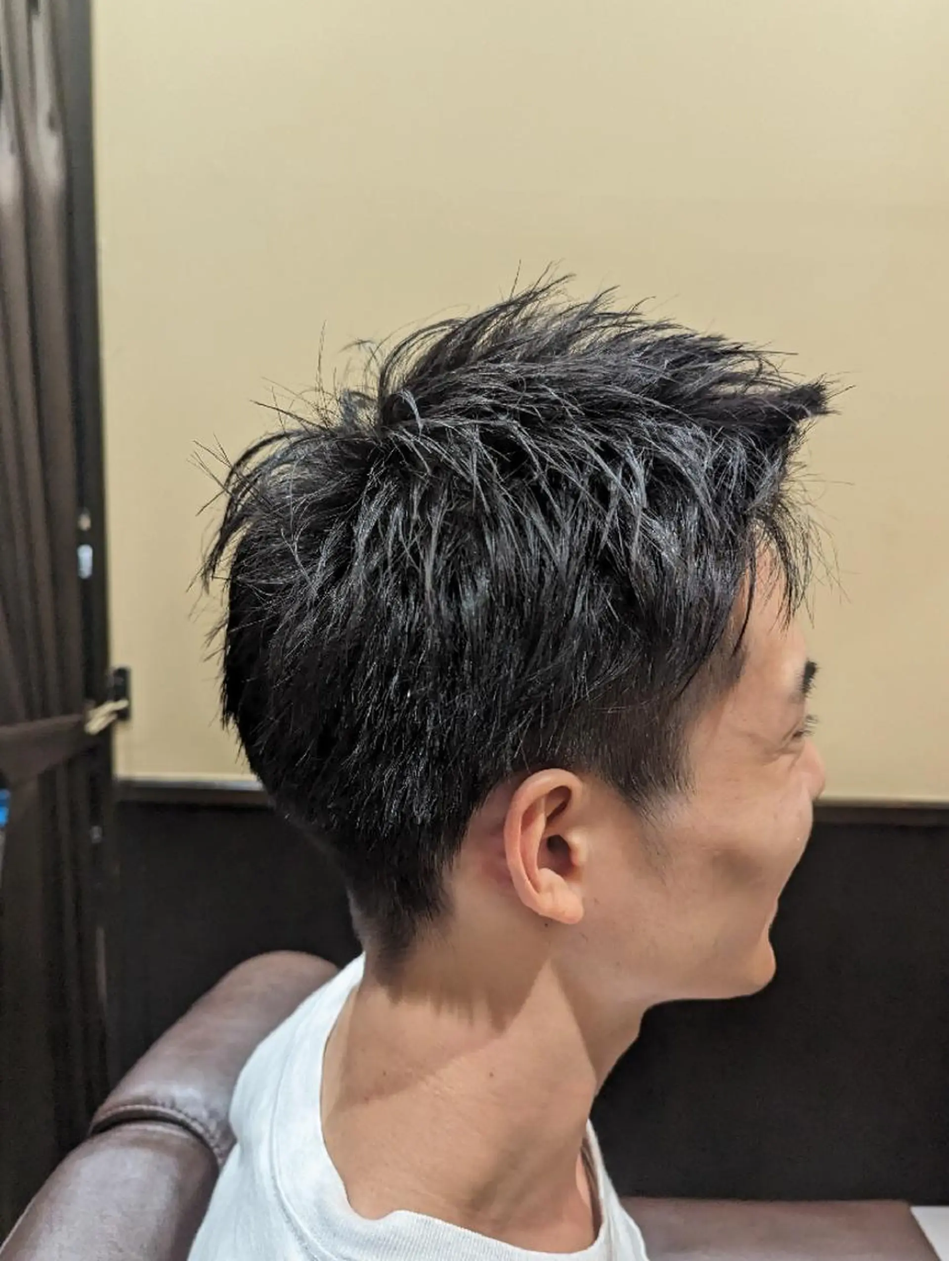 ショート カット ヒロ銀座所属・横須賀和也 ヒロ銀座一丁目のヘアスタイル
