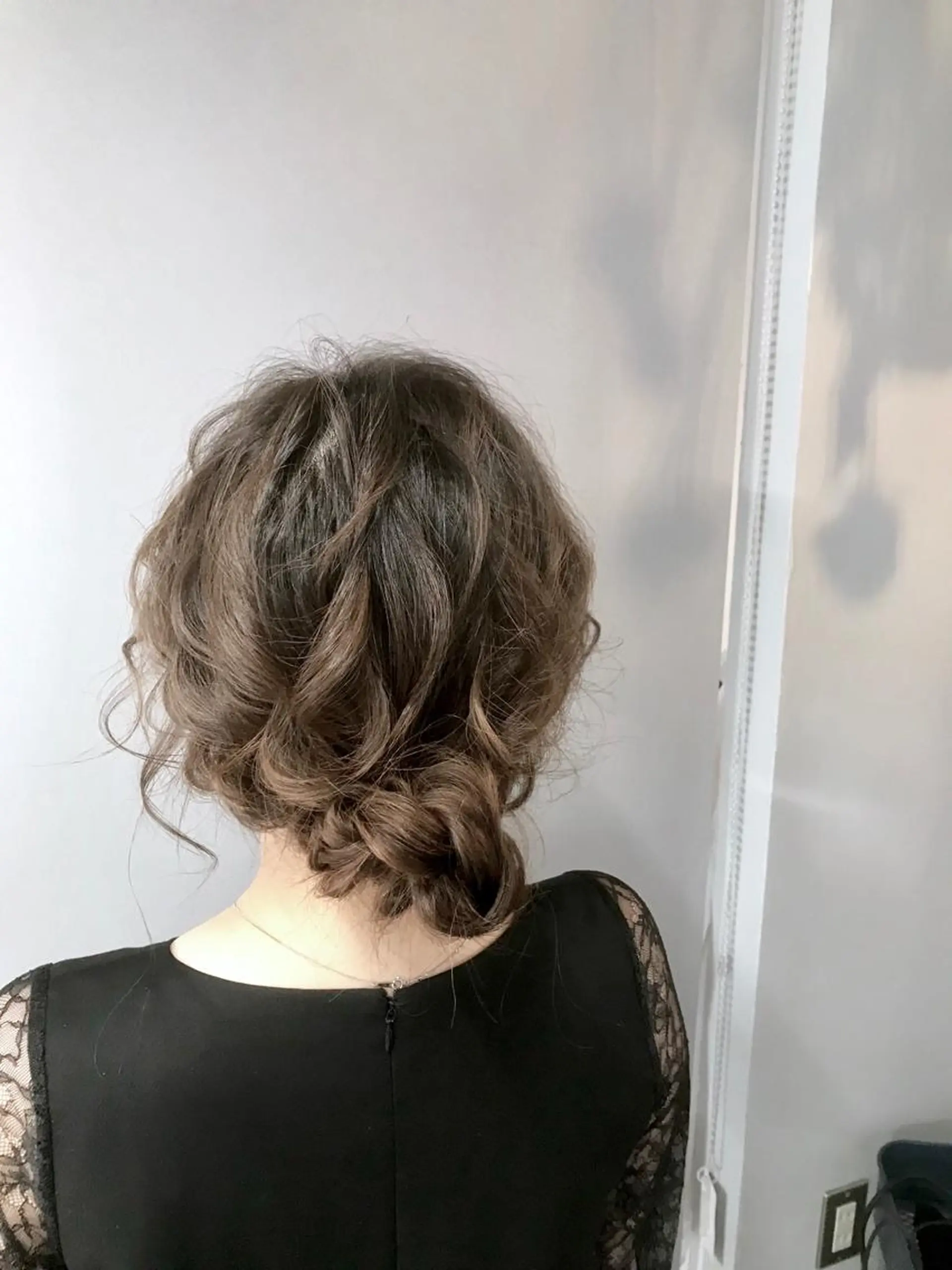 セミロング lok[ロク] 高田馬場のヘアスタイル