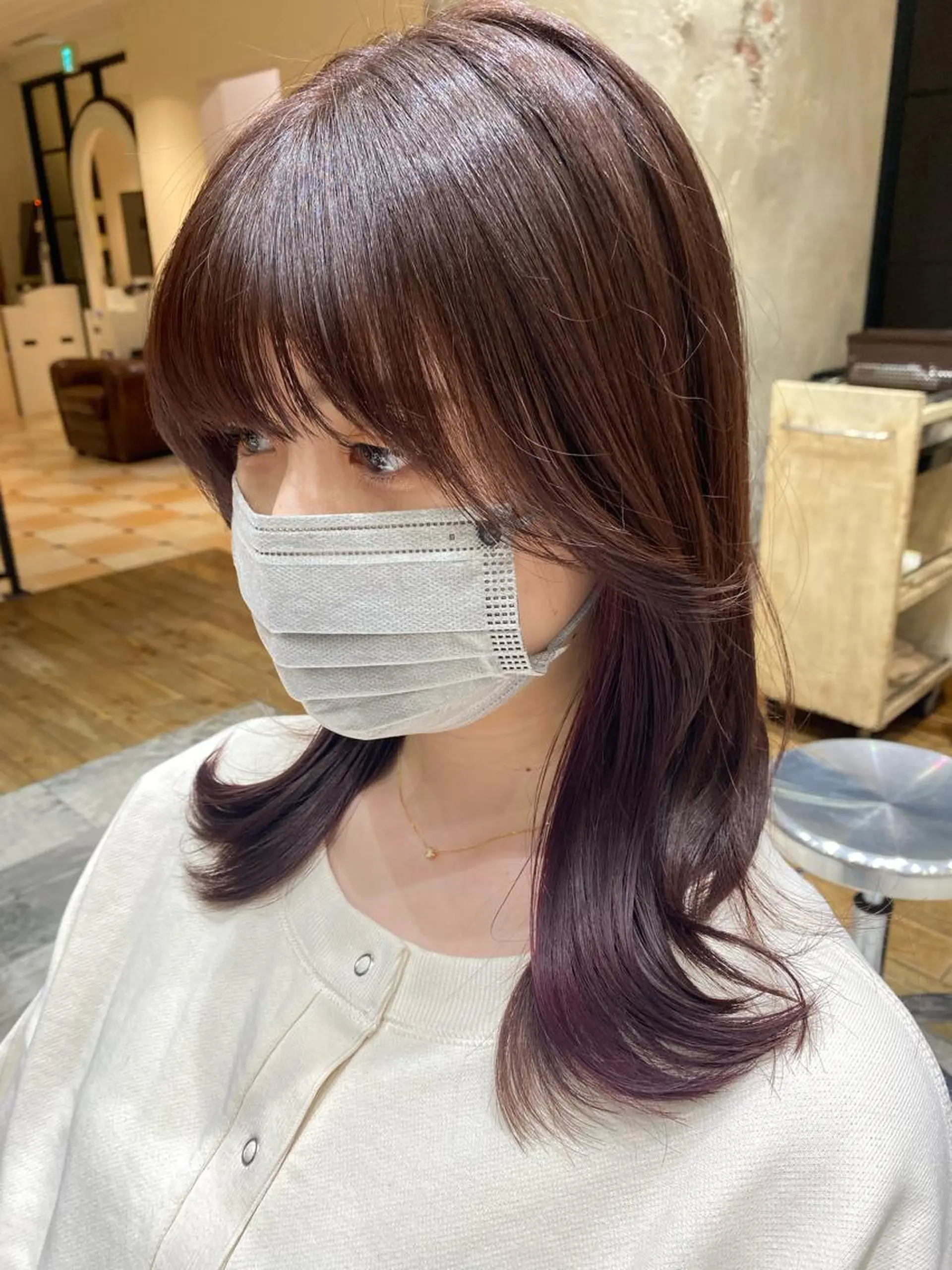 ミディアム カラー ミディアムレイヤー ブラウンカラー インナーカラー ピンクカラー ピンクブラウン カット ヘアカラー トリートメント 顔周り/くびれヘア 韓国ヘア💕風間るなのヘアスタイル