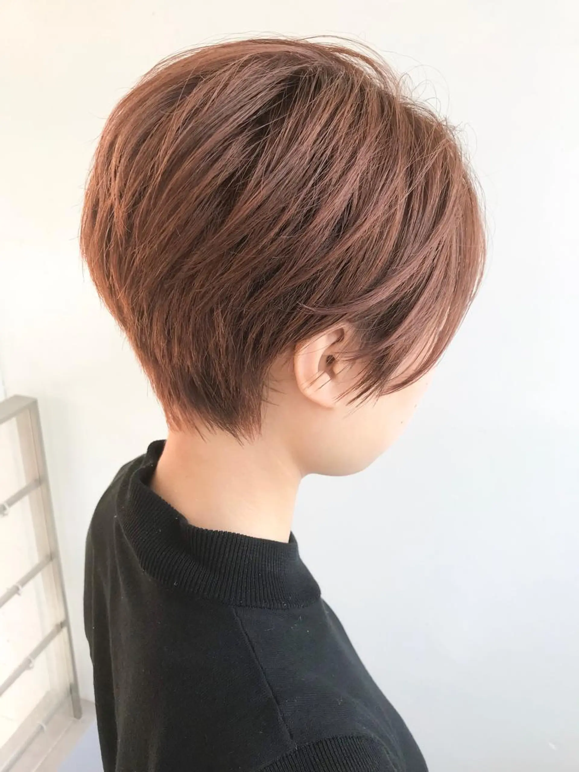 ショート カラー ショート/レイヤー なら石井知希のヘアスタイル