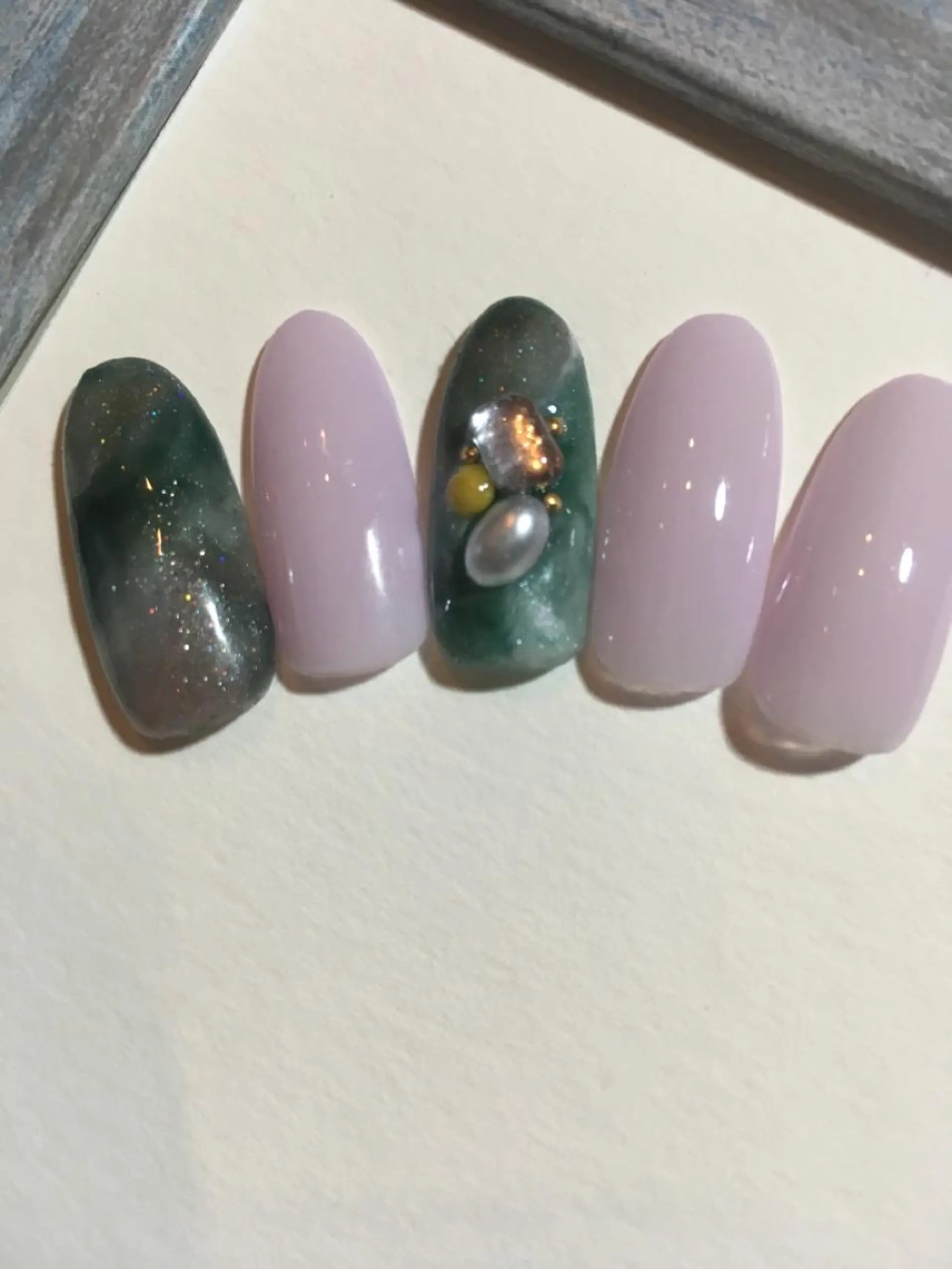 ネイル 古川 里美のネイルデザイン