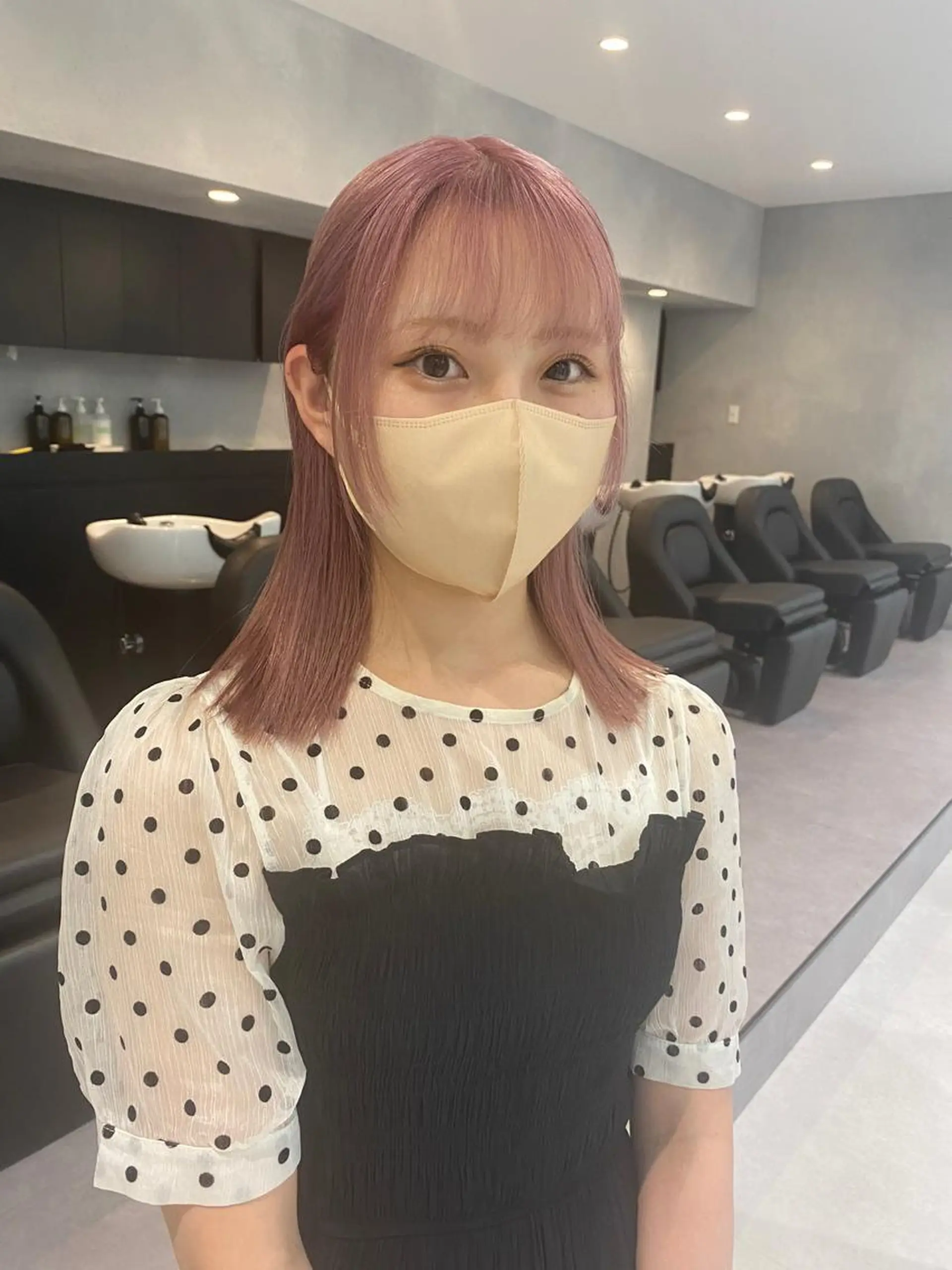 ミディアム カラー ラベンダーカラー ピンクカラー ピンクラベンダー ヘアカラー トリートメント 鈴木/ミルクティー/ ブリーチ/ボブ/のヘアスタイル