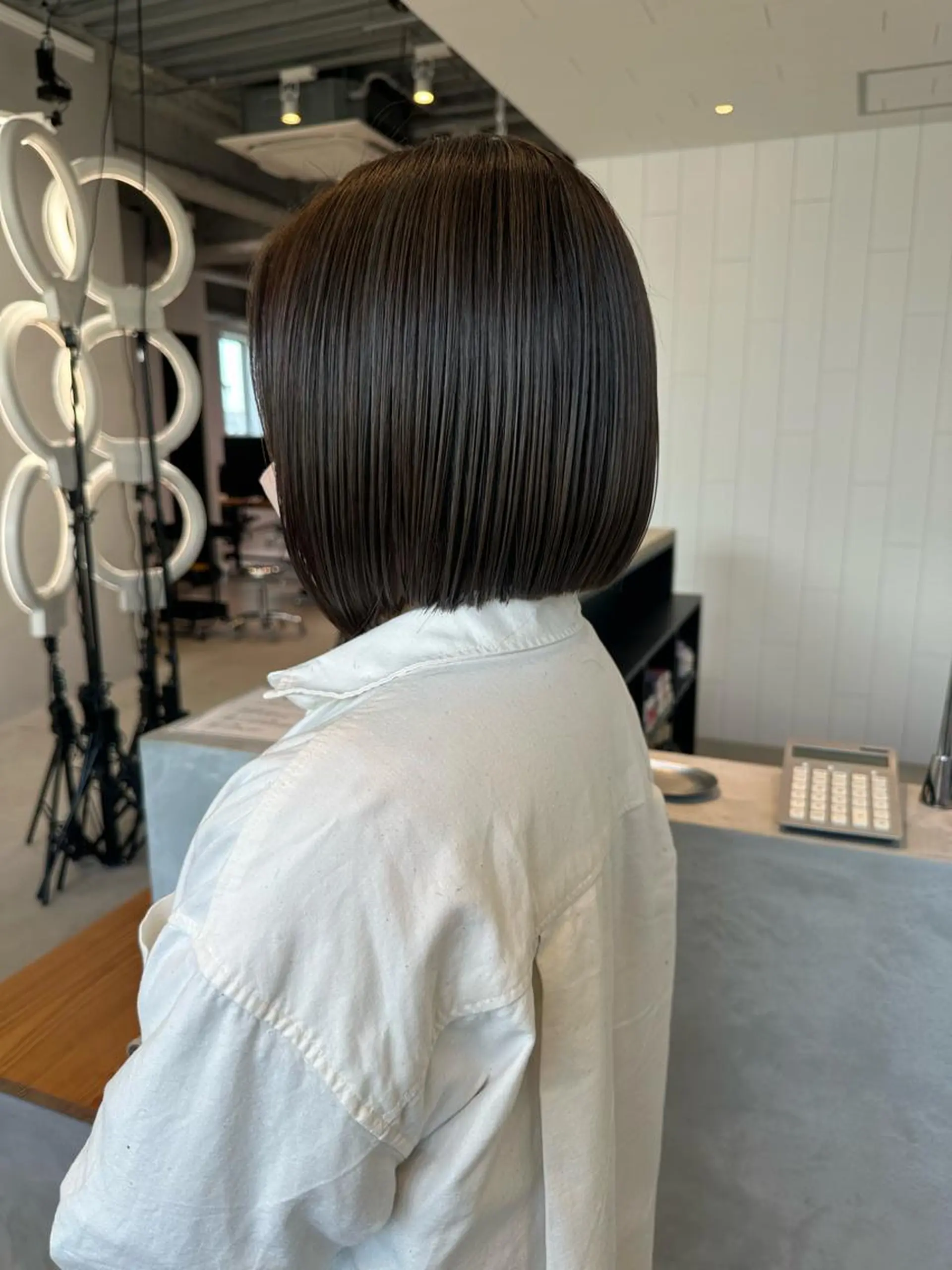 ショート ボブ ハイライト 海外レイヤーカット 🇺🇸山村拓士のヘアスタイル