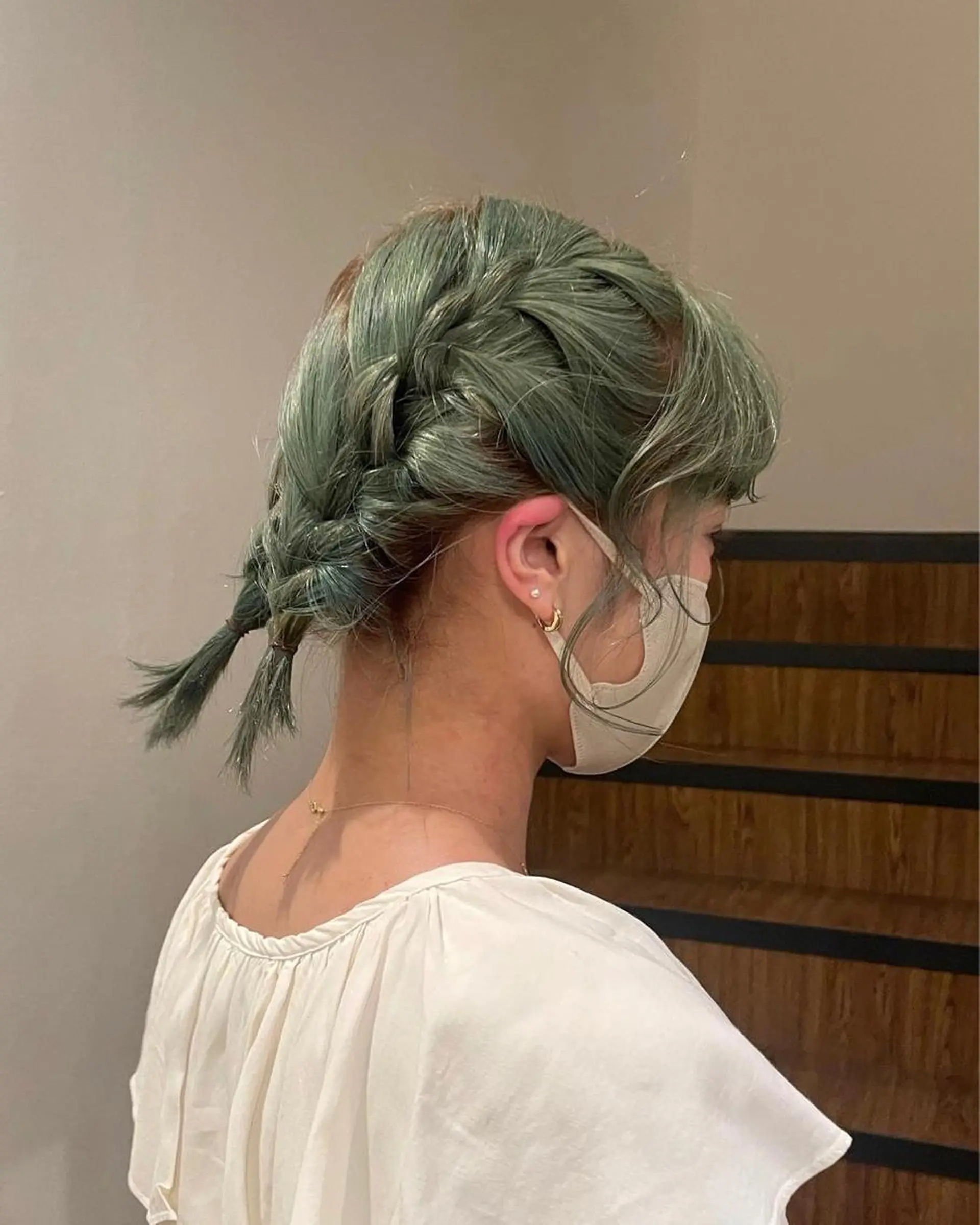 ショート ヘアアレンジ カット ヘアカラー トリートメント hen所属・心斎橋/レイヤー/ ブリーチ/モエのヘアスタイル