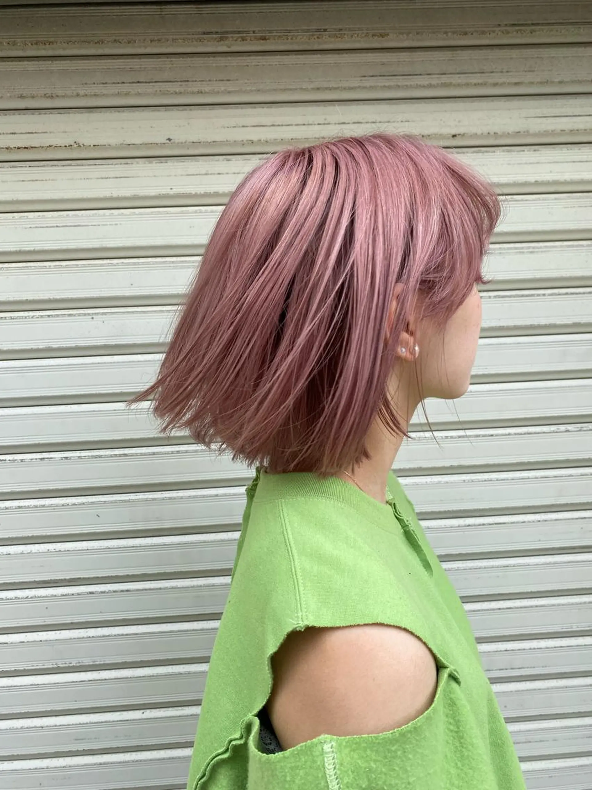 ミディアム カラー ベージュカラー ピンクカラー ピンクベージュ ヘアカラー ブリーチカラーが人気 onnuのヘアスタイル