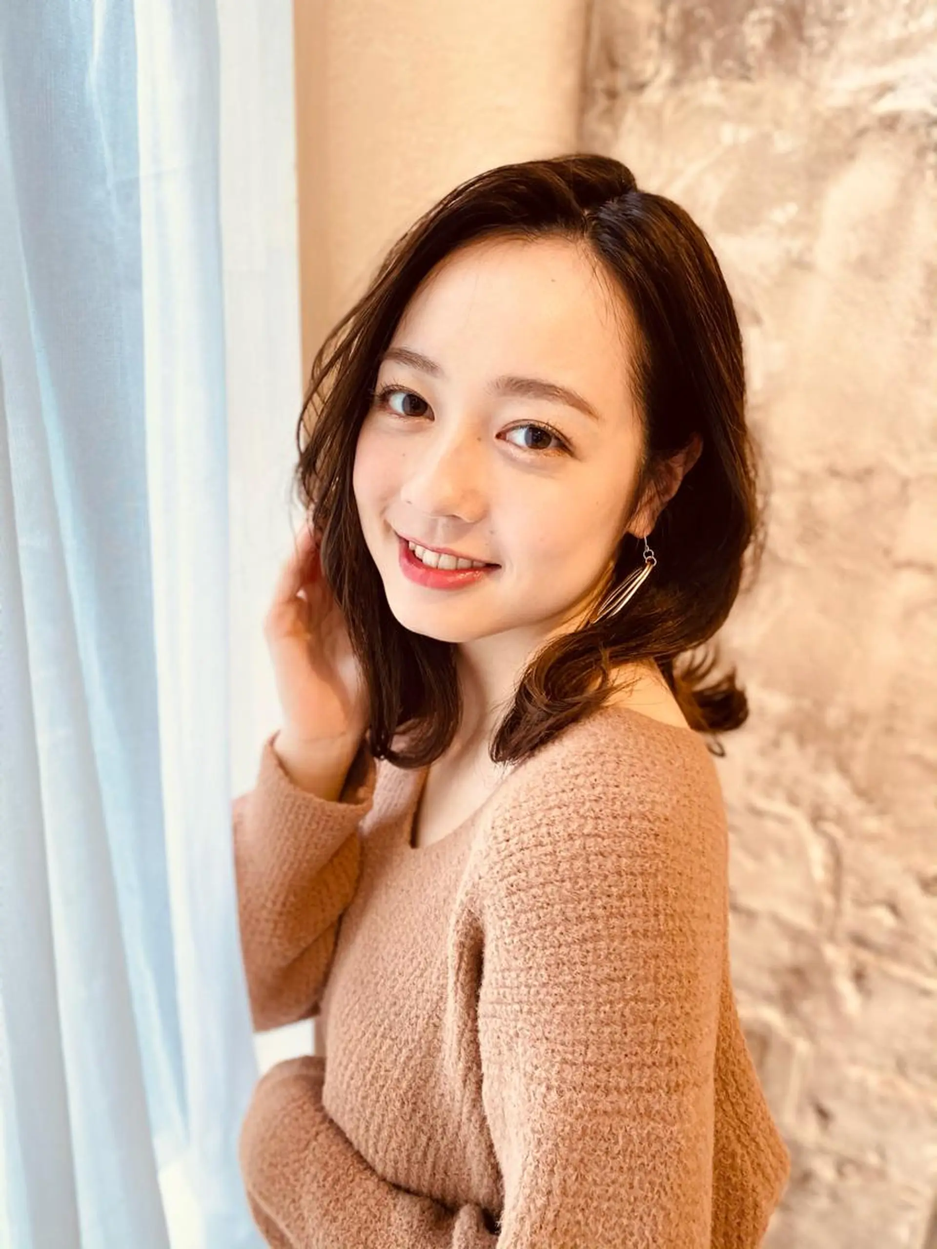 ミディアム カラー パーマ 小林 祥弘のヘアスタイル