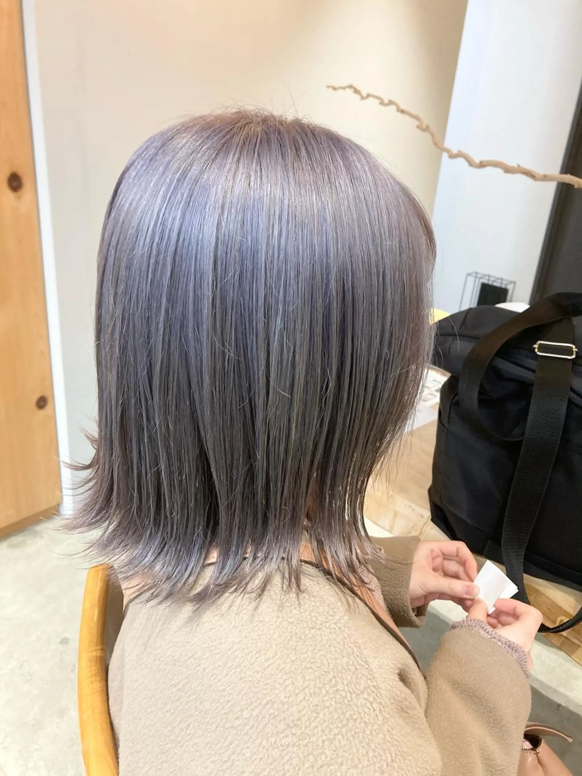 ミディアム カラー アッシュ ラベンダーカラー ラベンダーアッシュ 透明感ハイトーン☆ 今津 佑太のヘアスタイル