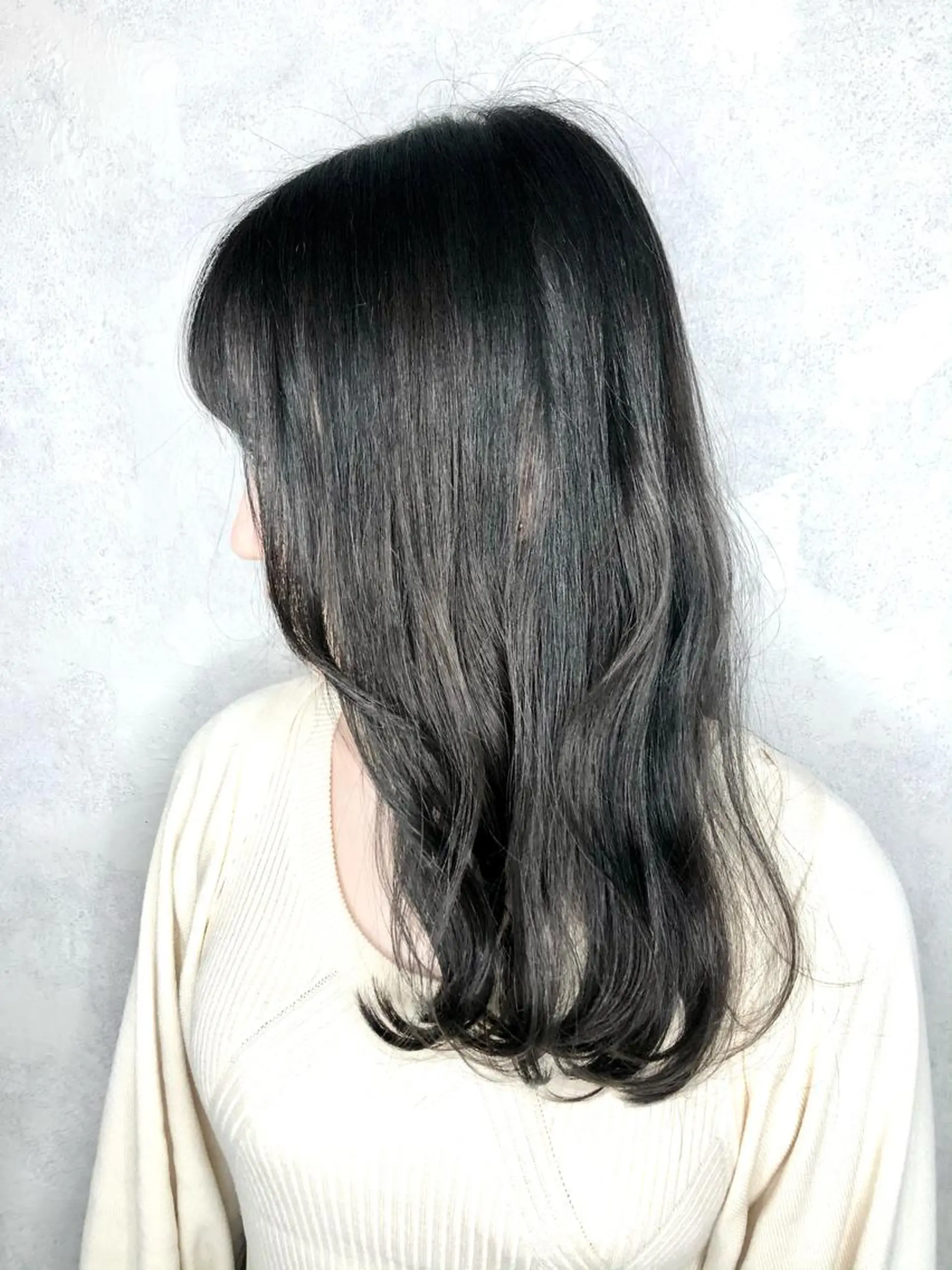 セミロング アッシュ 💗艶カラー💗 CECILのヘアスタイル